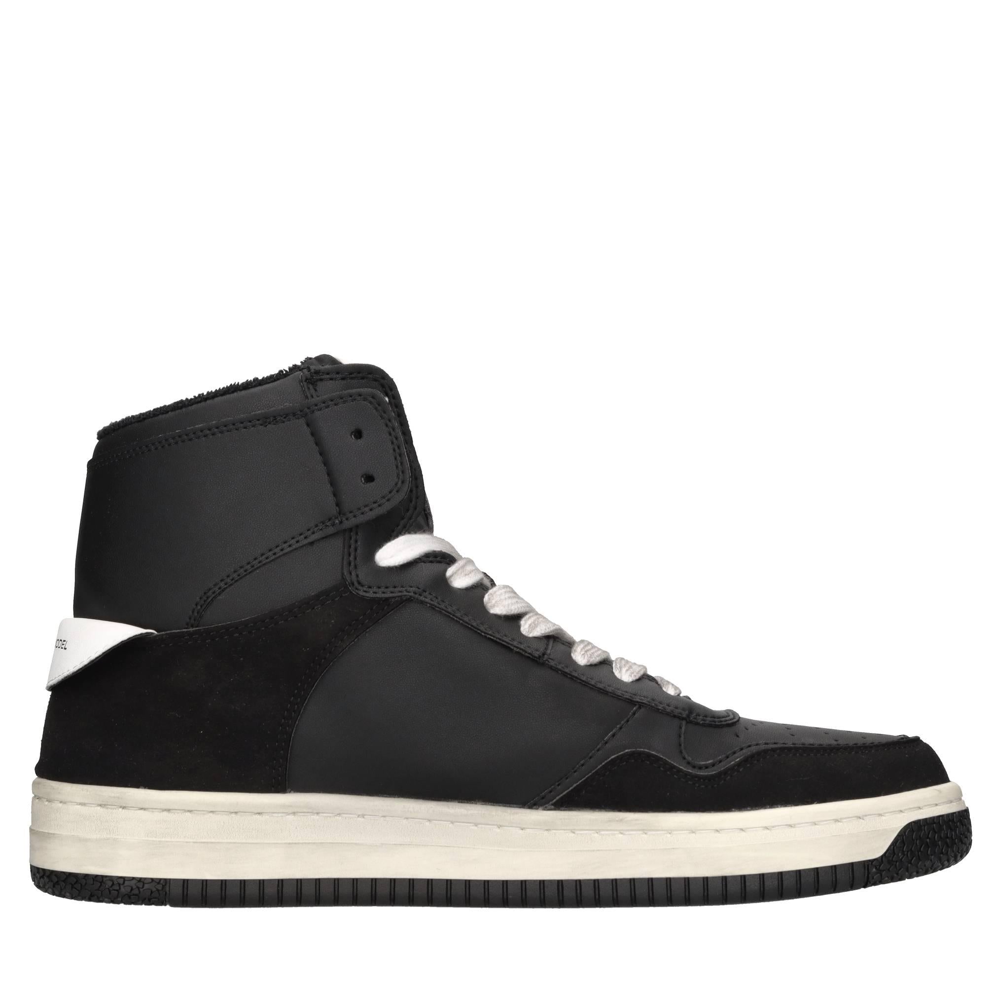 Sneakers in ecopelle 