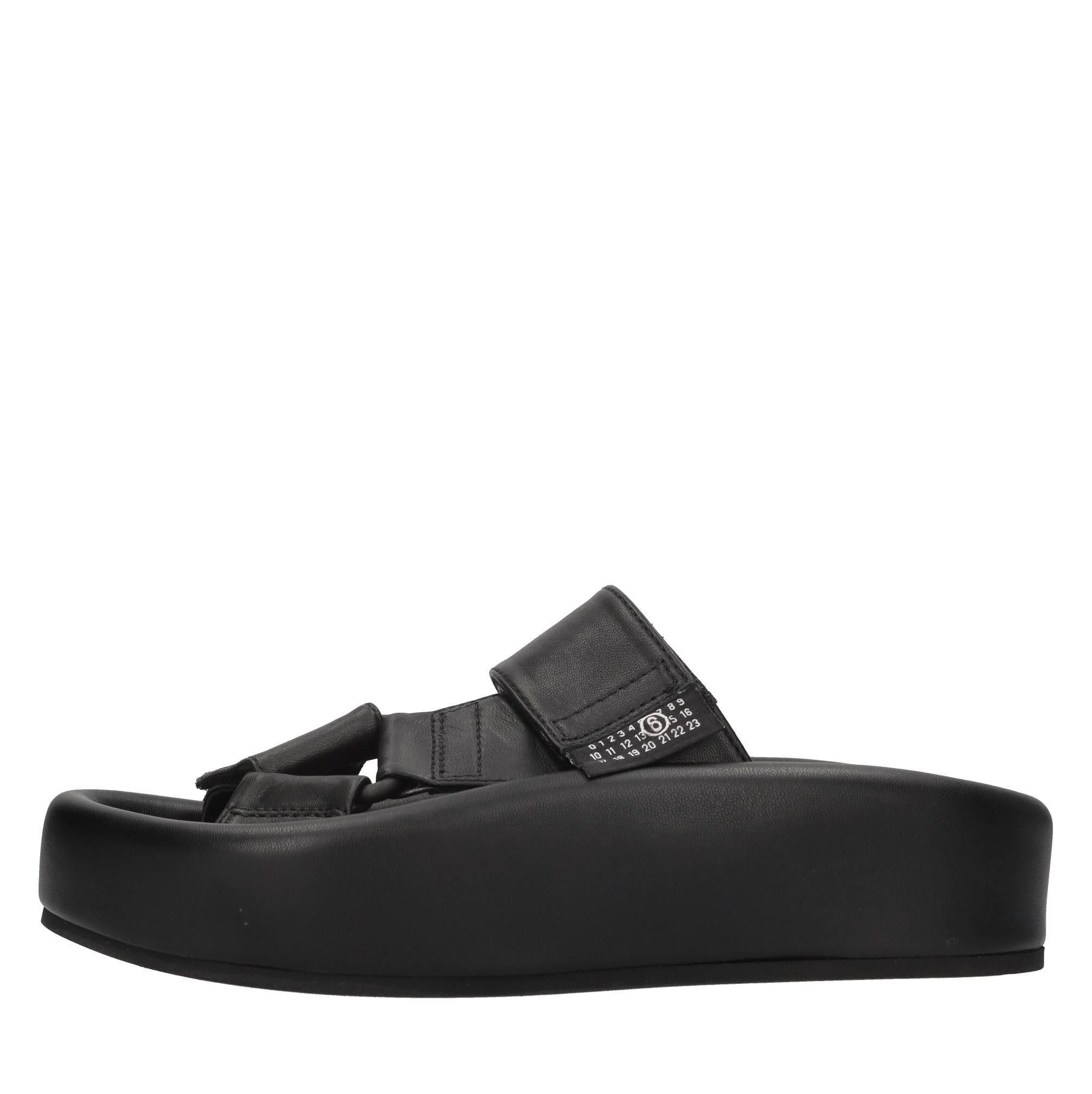 Sandali in pelle 