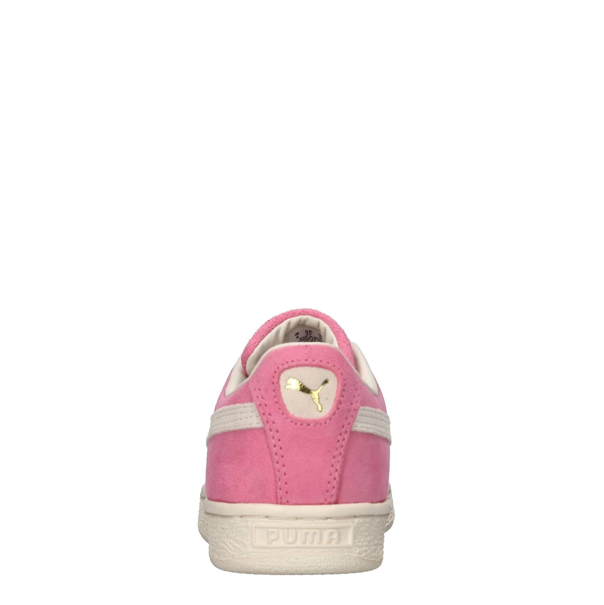Sneakers in camoscio. 