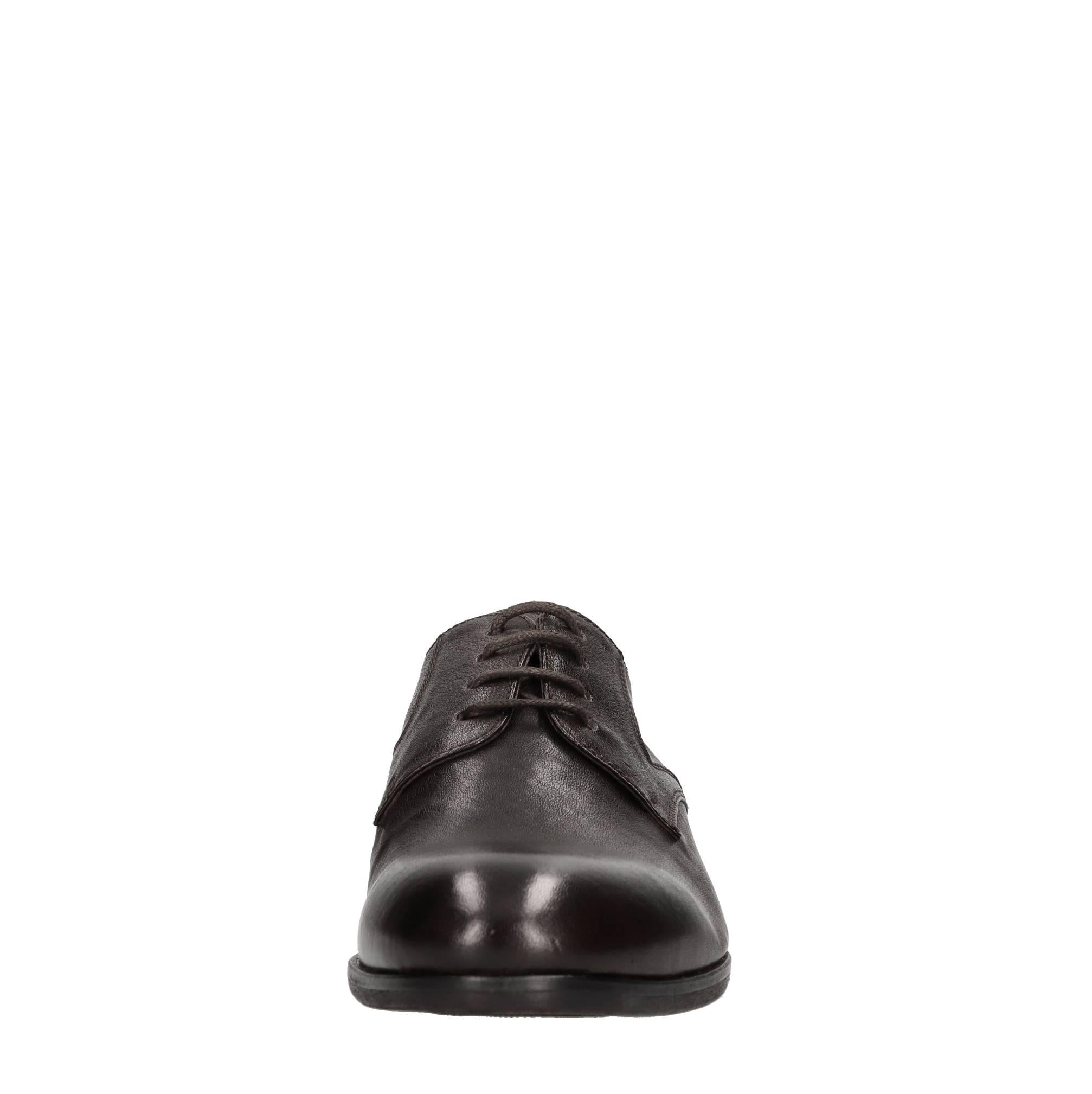 Stringate in pelle 