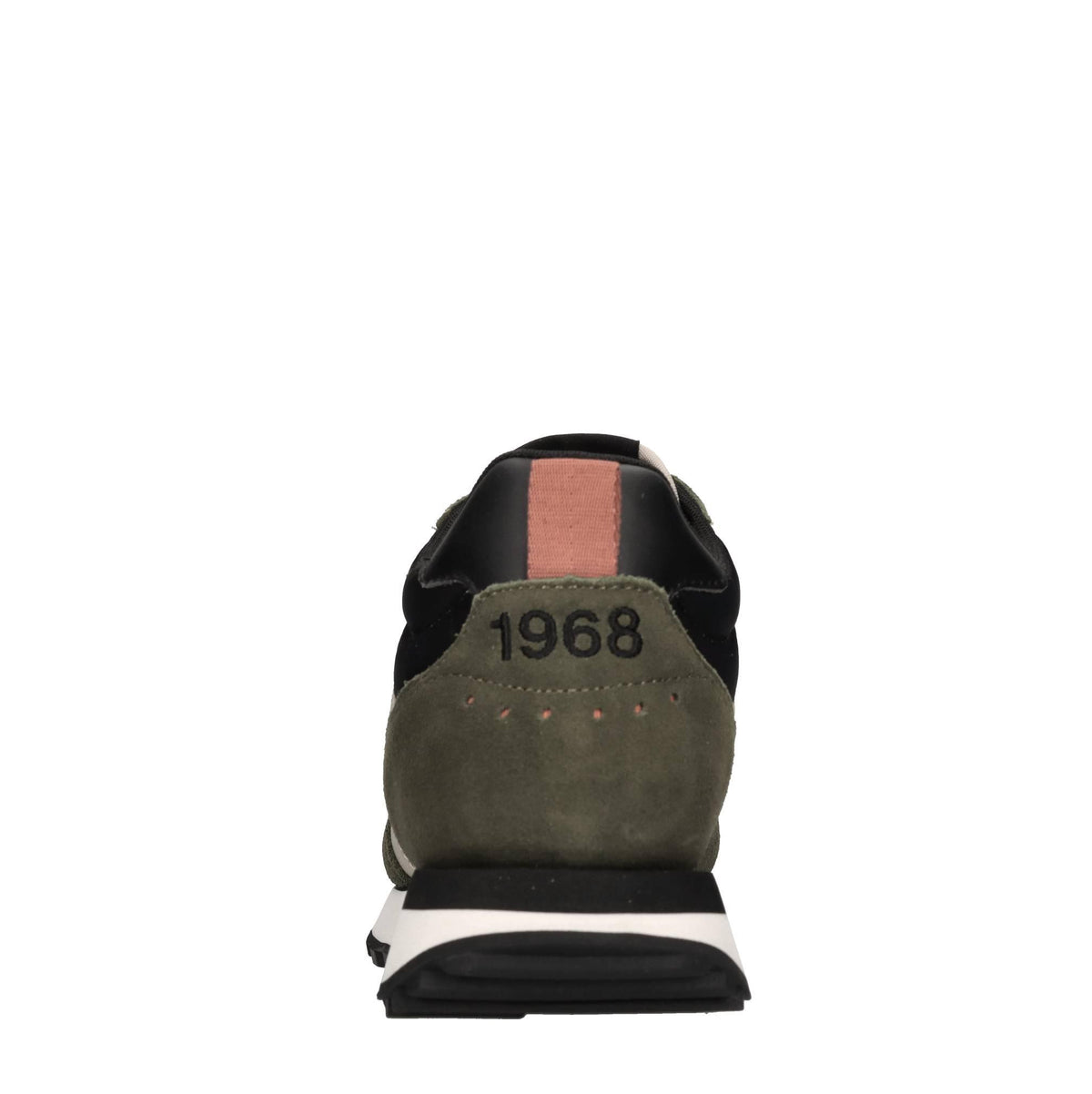 Sneakers in camoscio e tessuto 