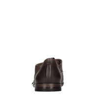 Stringate in pelle 