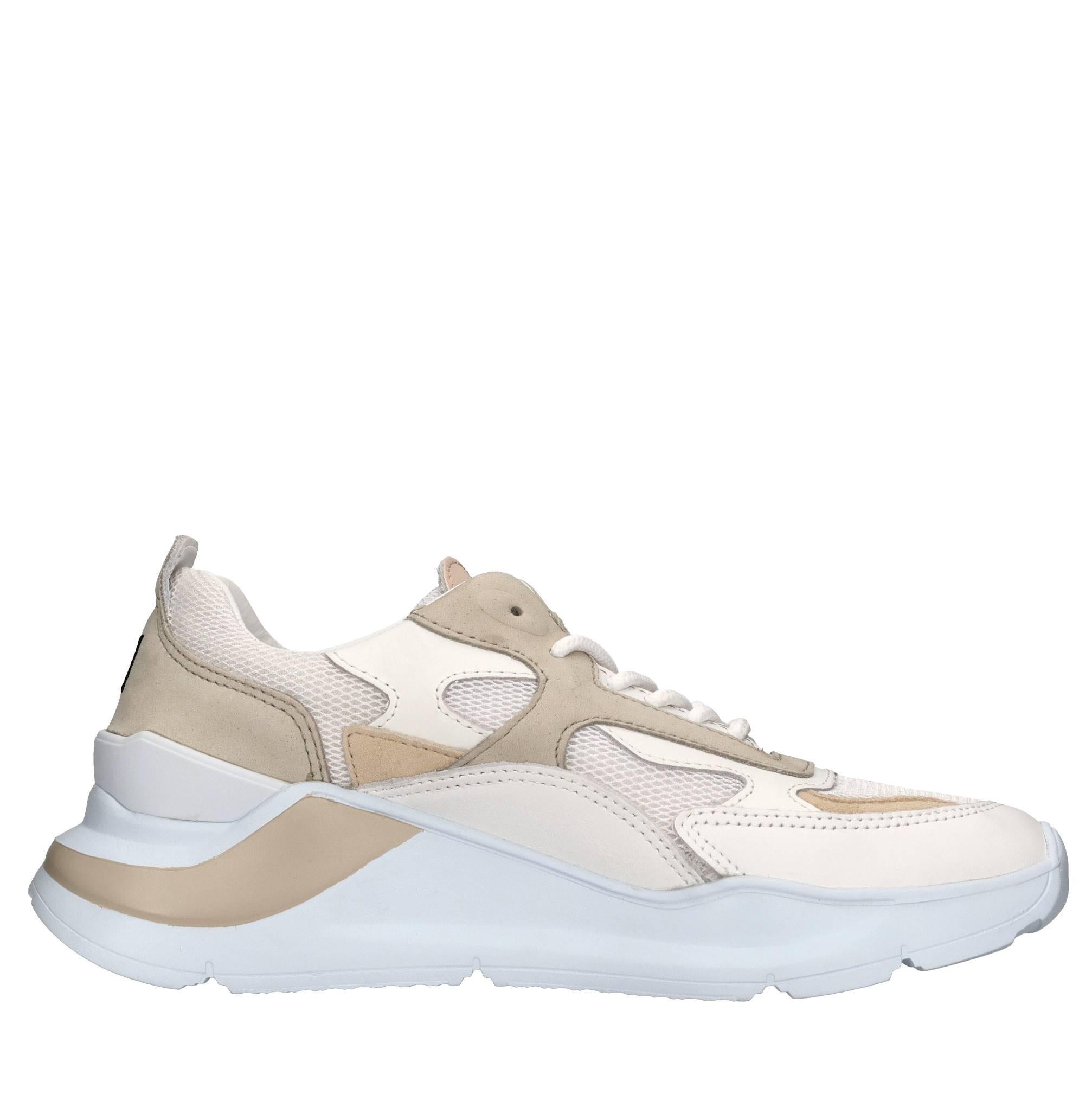 Sneakers in pelle e tessuto 