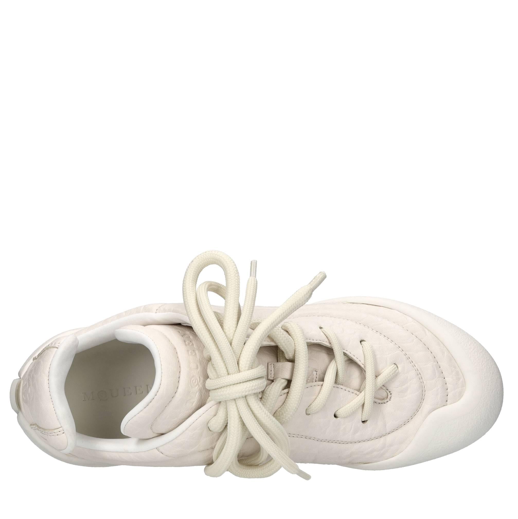 Sneakers in pelle 