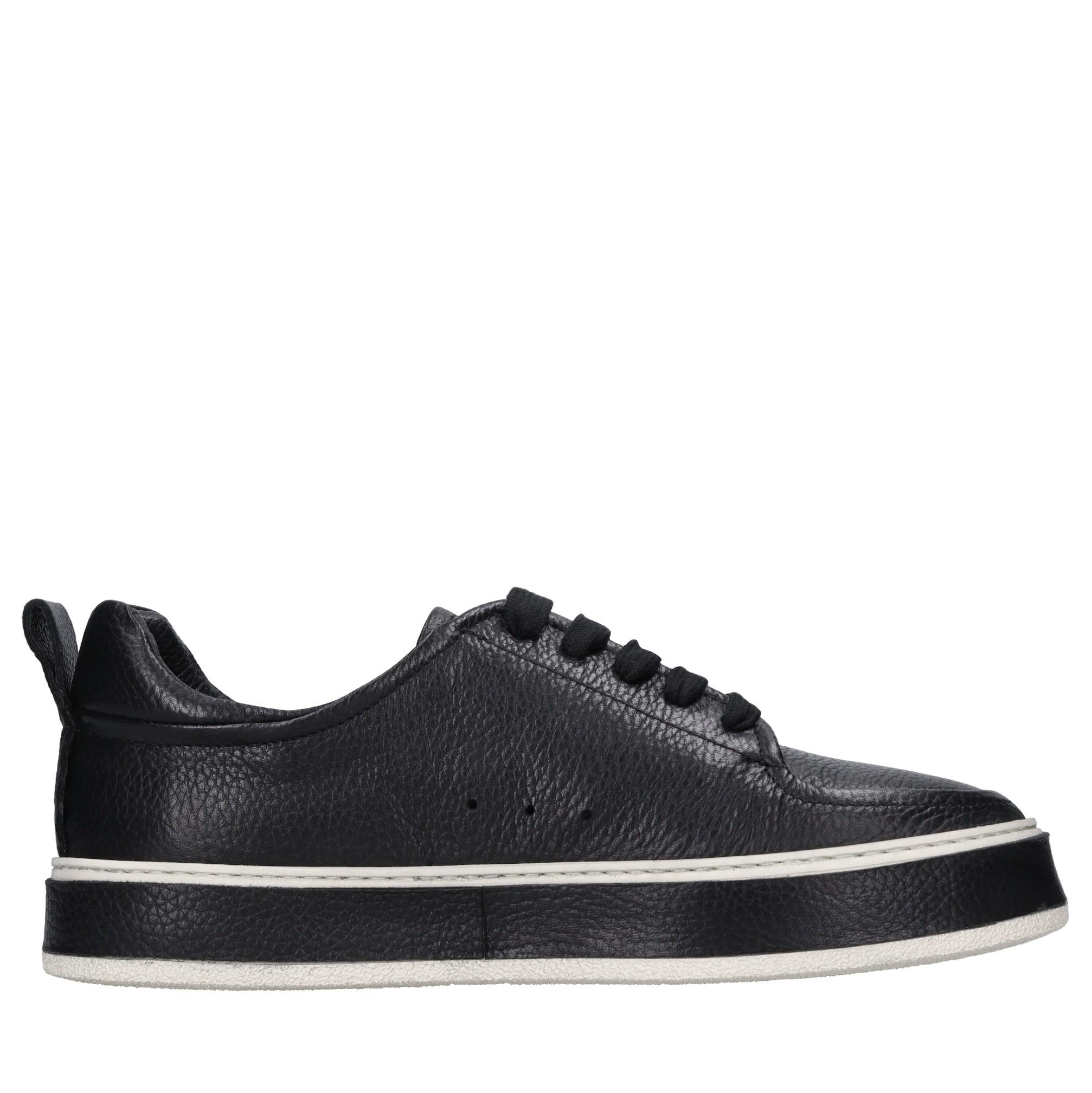 Sneakers in pelle 