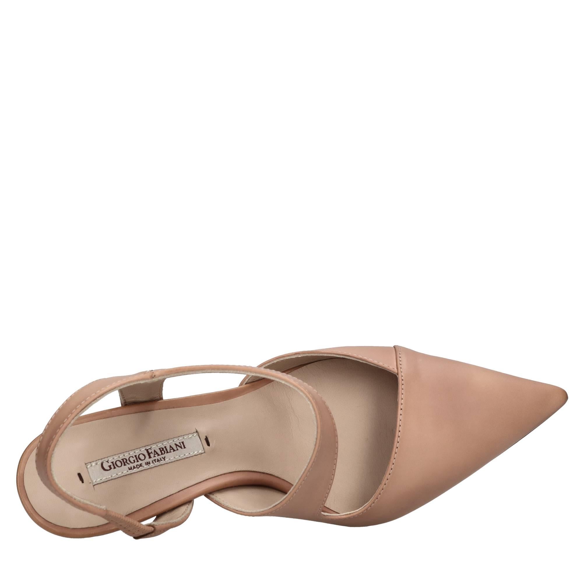 Décolleté slingback in pelle 