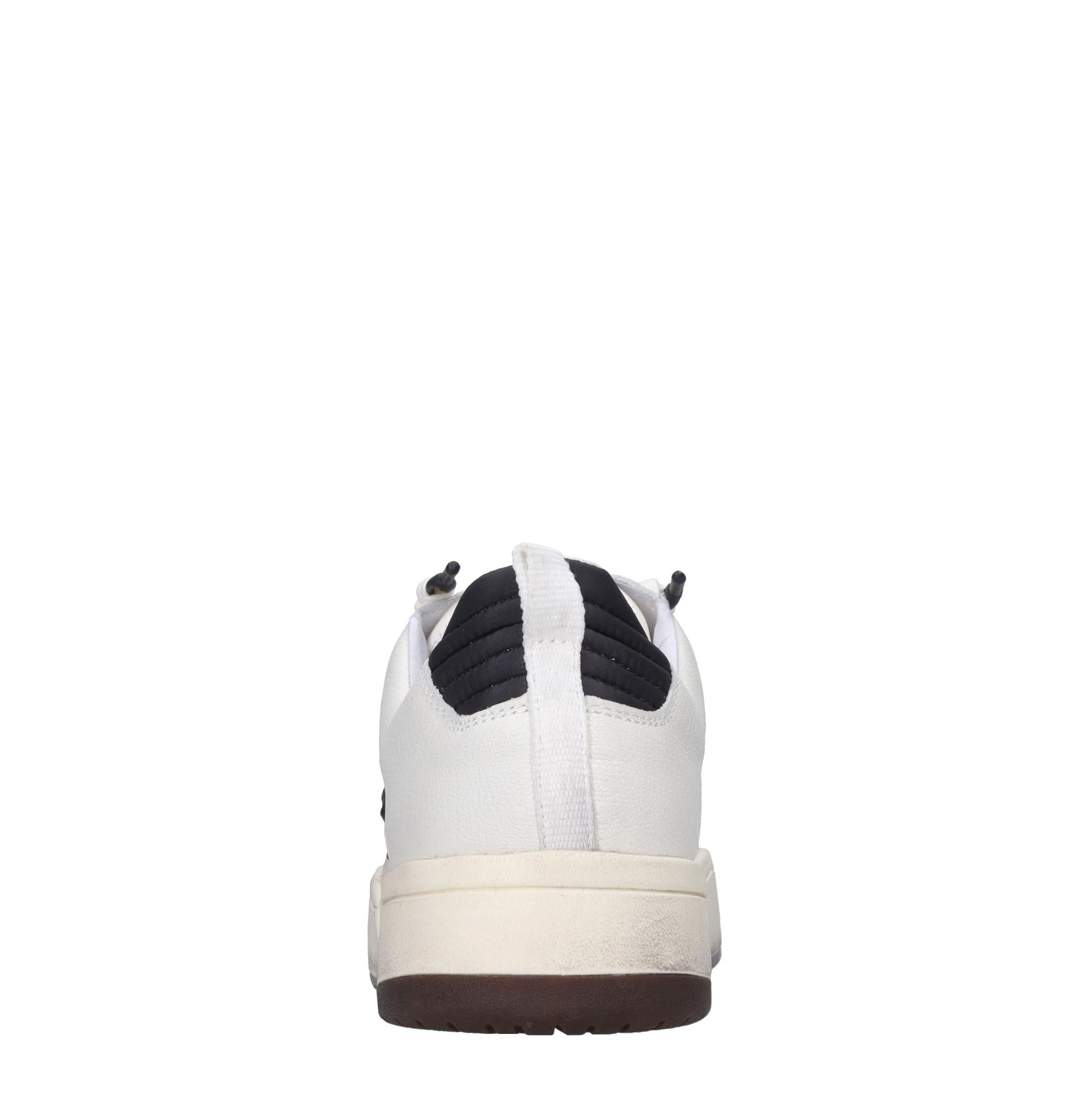 Sneakers in pelle e tessuto 