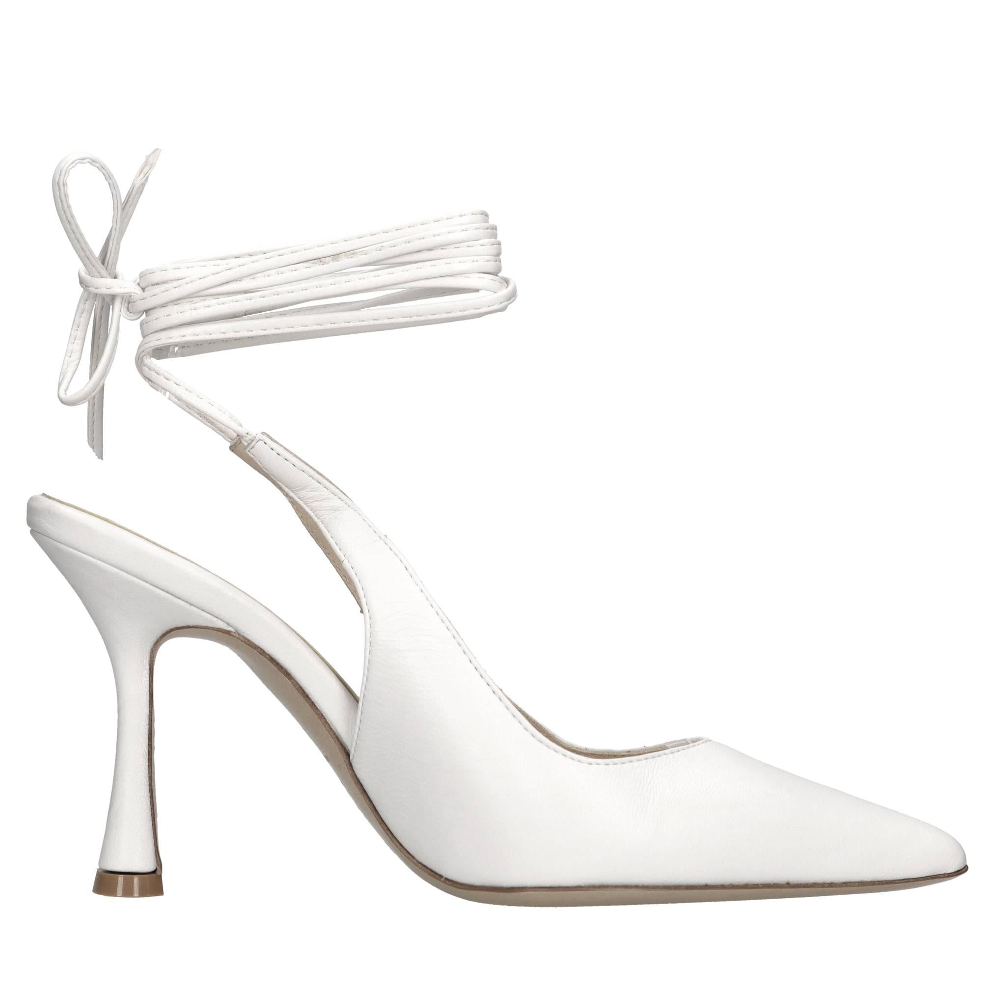 Décolleté slingback in pelle 