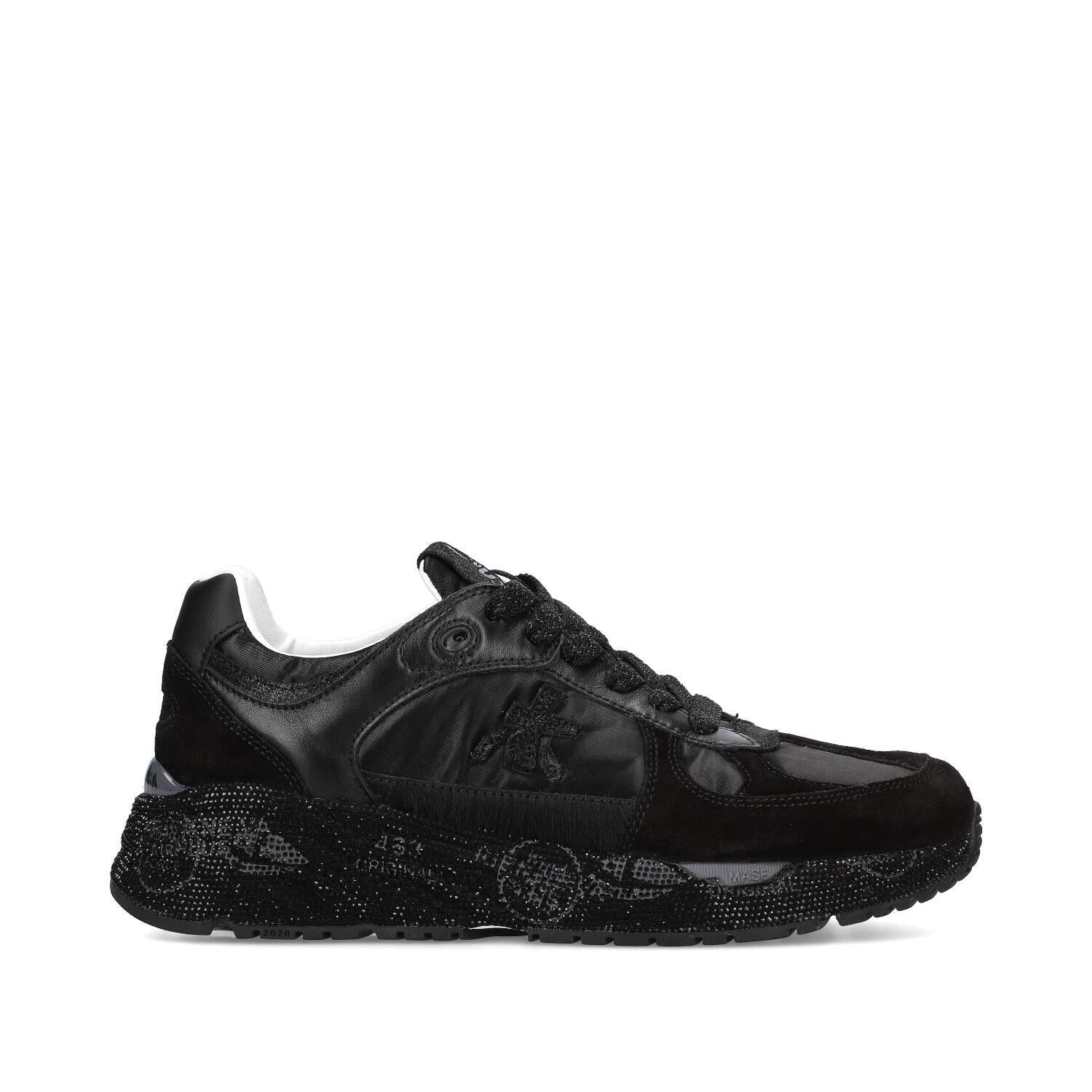 Sneakers in camoscio tessuto ed ecopelle 