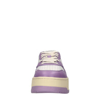 Sneakers in pelle 