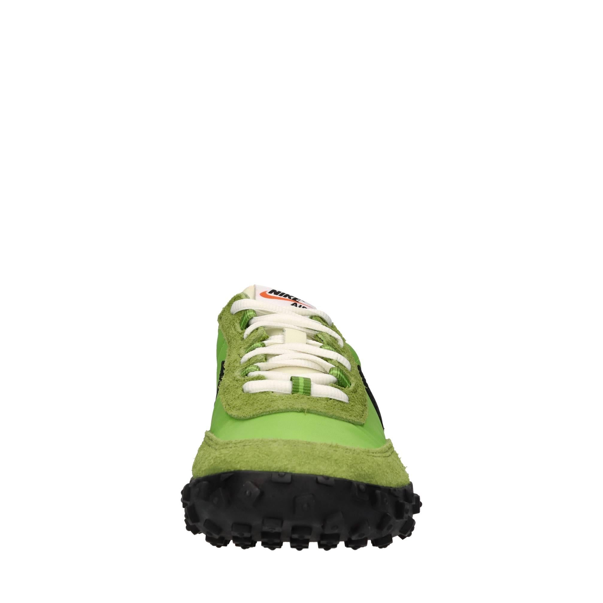 Sneakers in pelle e tessuto 