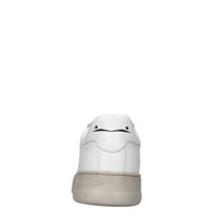 Sneakers in pelle 