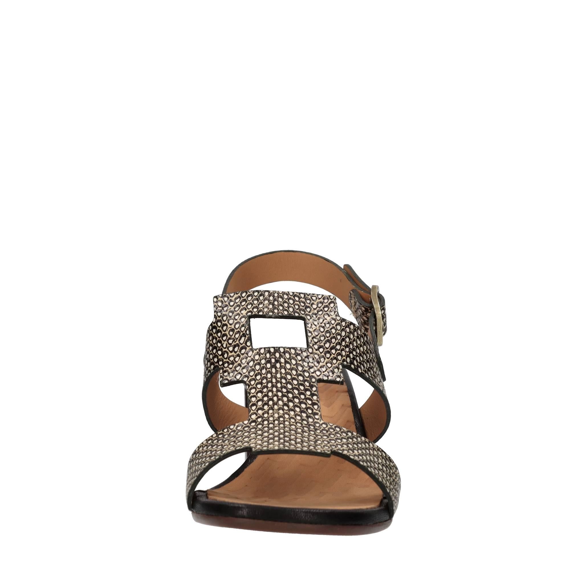 Sandali in pelle 