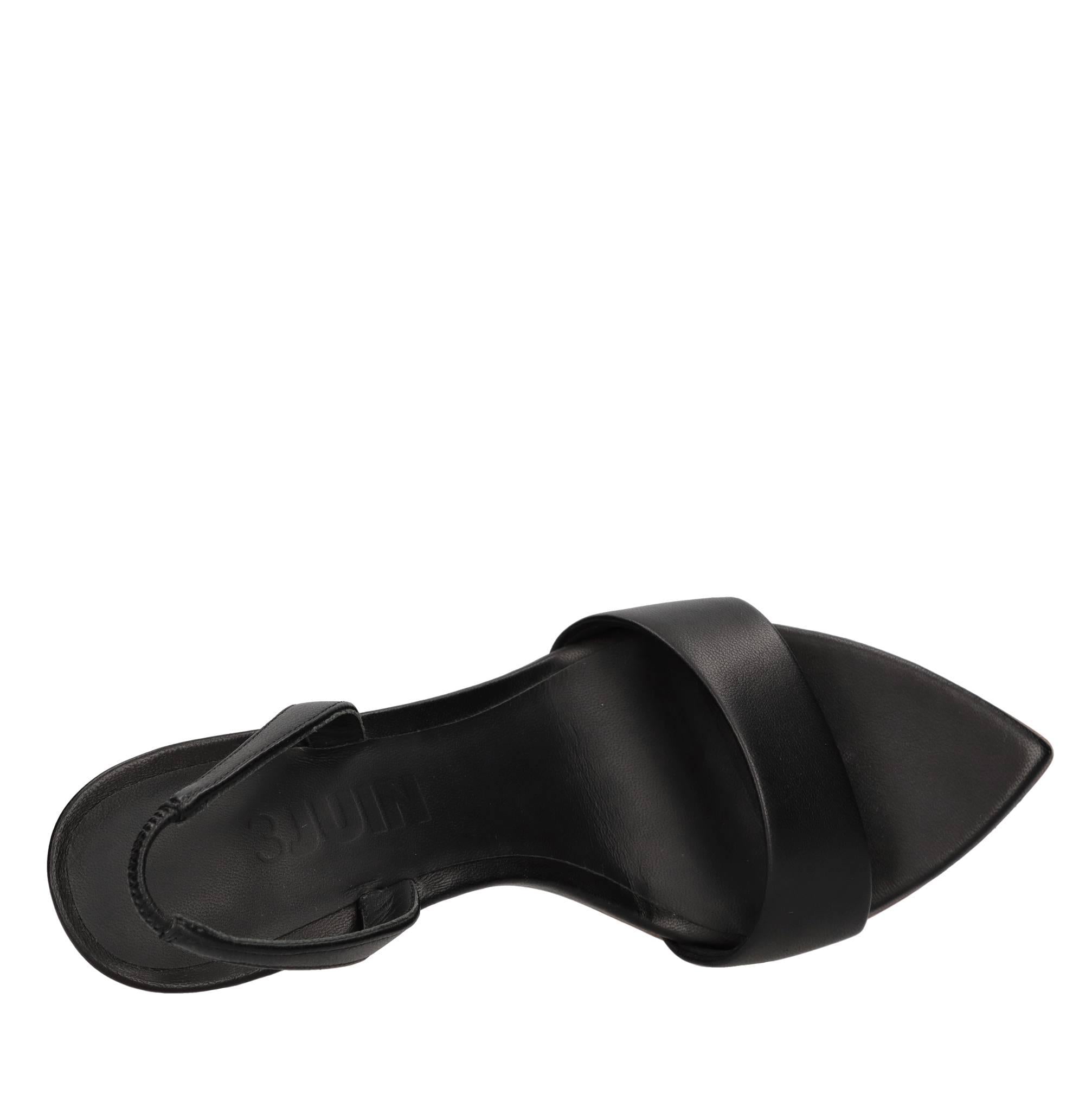 Sandali modello Lily in pelle 