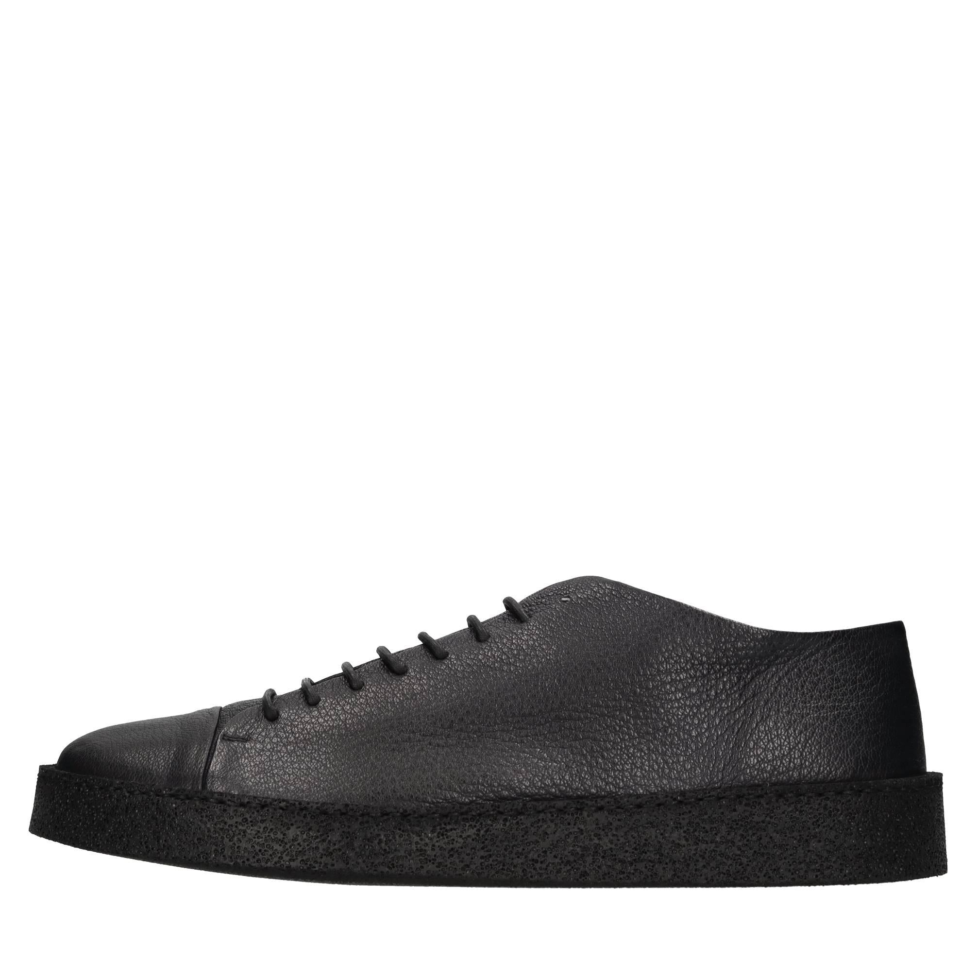 Sneakers in pelle 