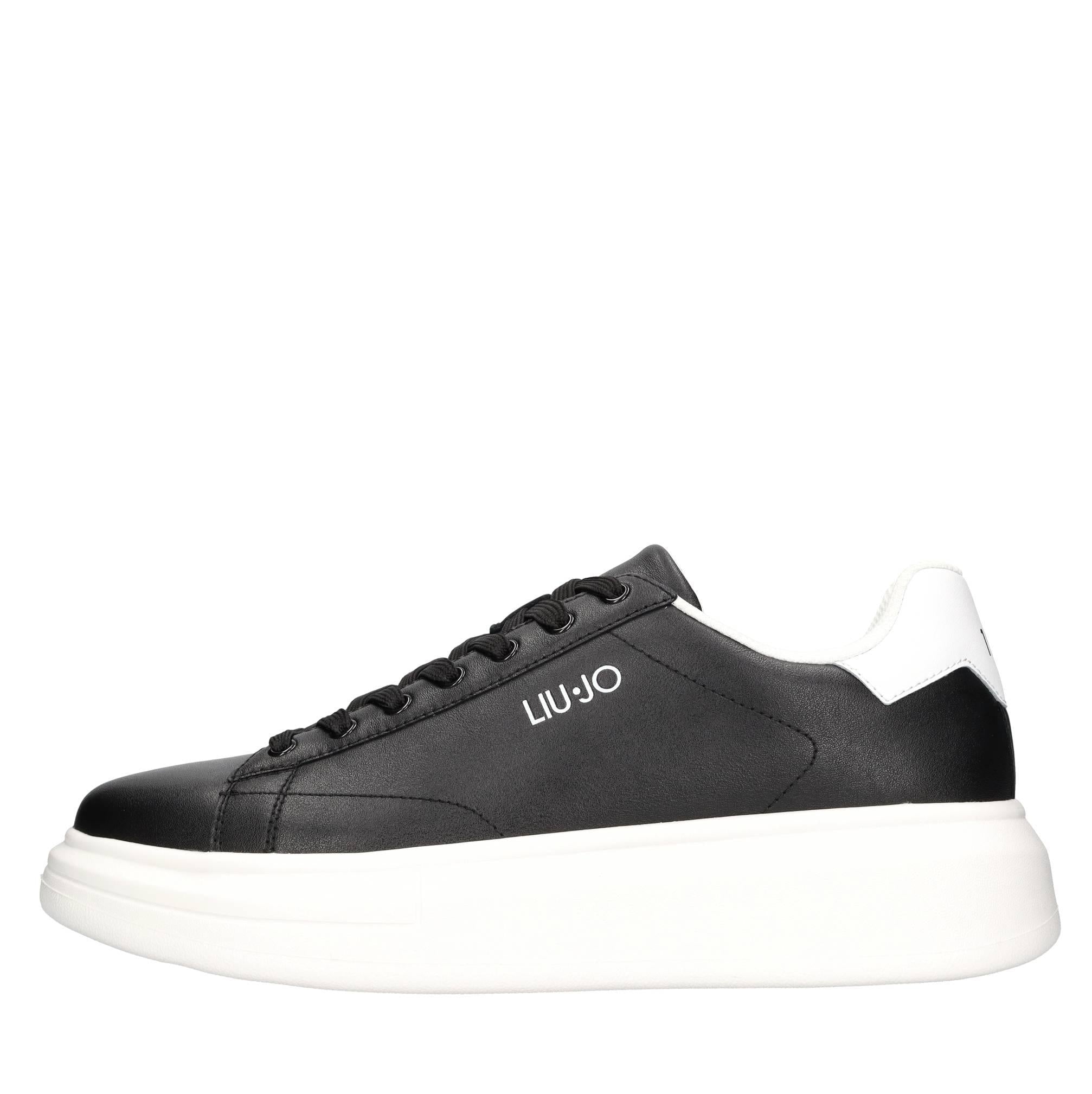 Sneakers in pelle 