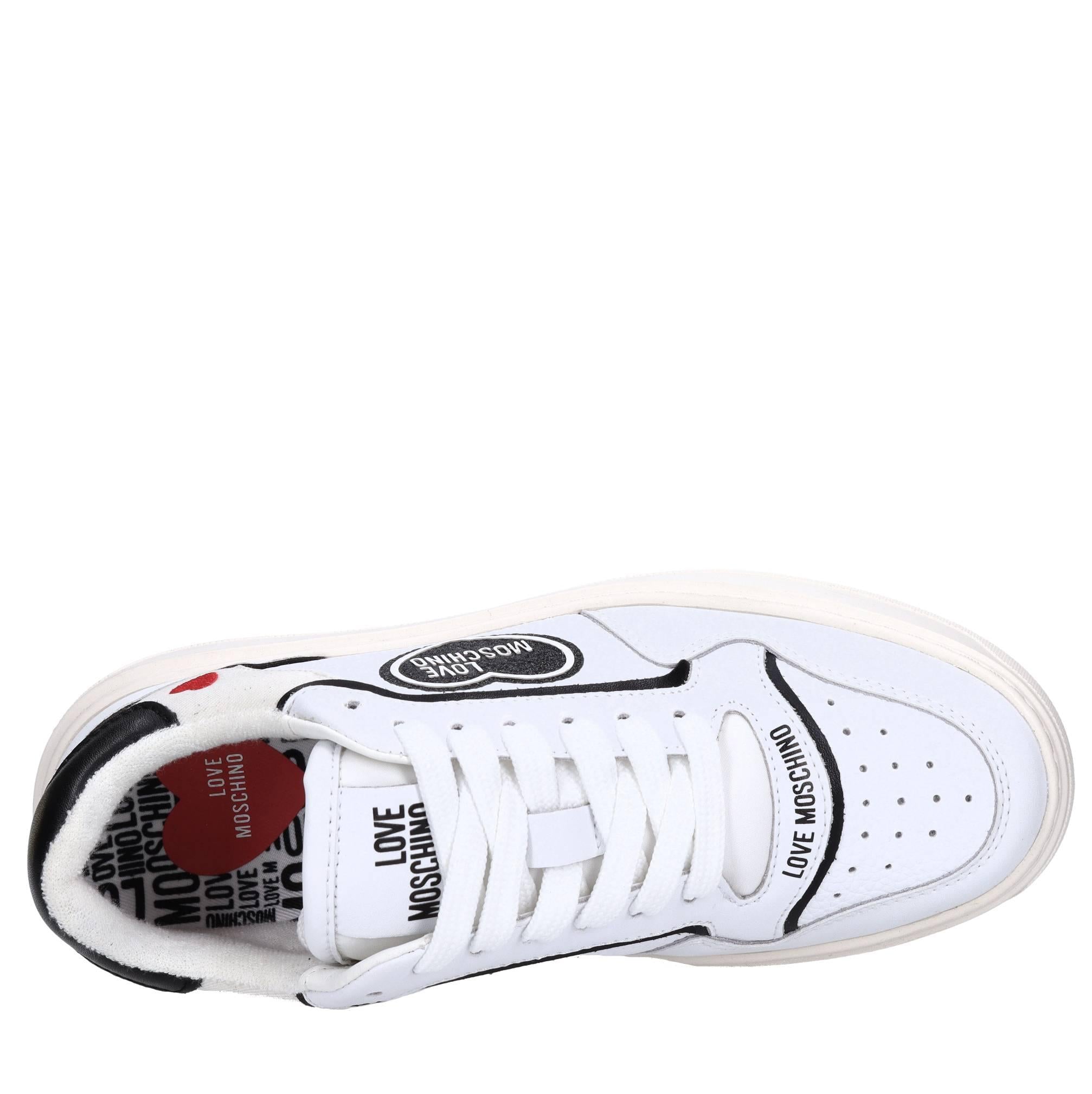 Sneakers in pelle e tessuto 
