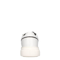 Sneakers in pelle 