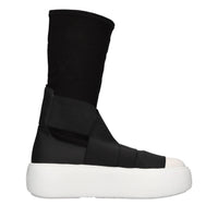 Sneakers in tessuto 
