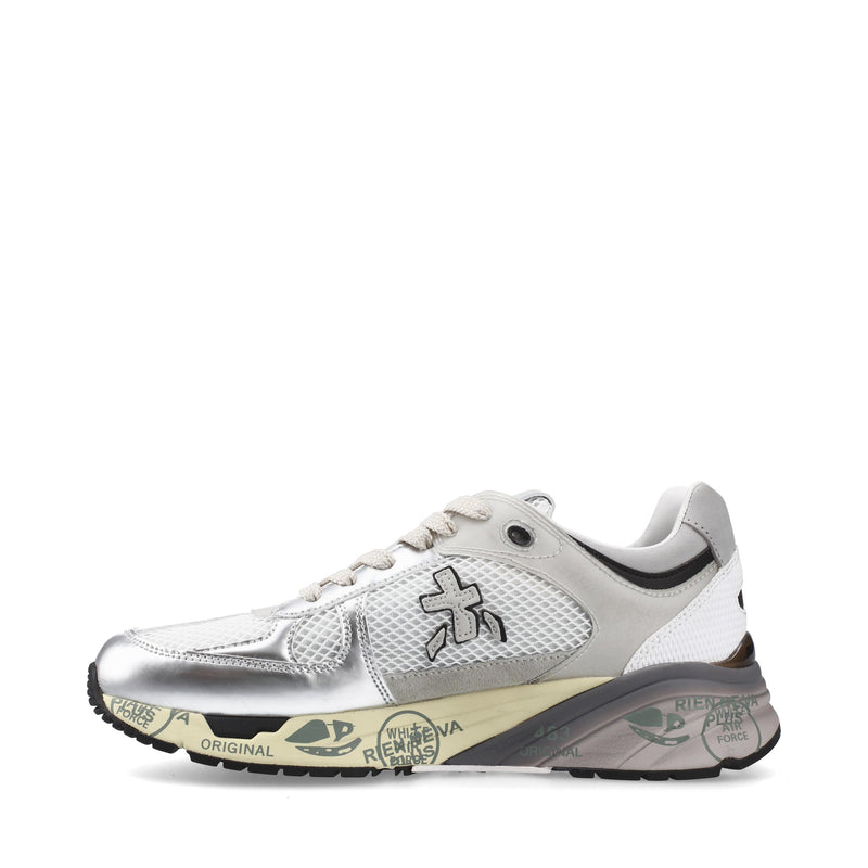 Sneakers in pelle e tessuto 