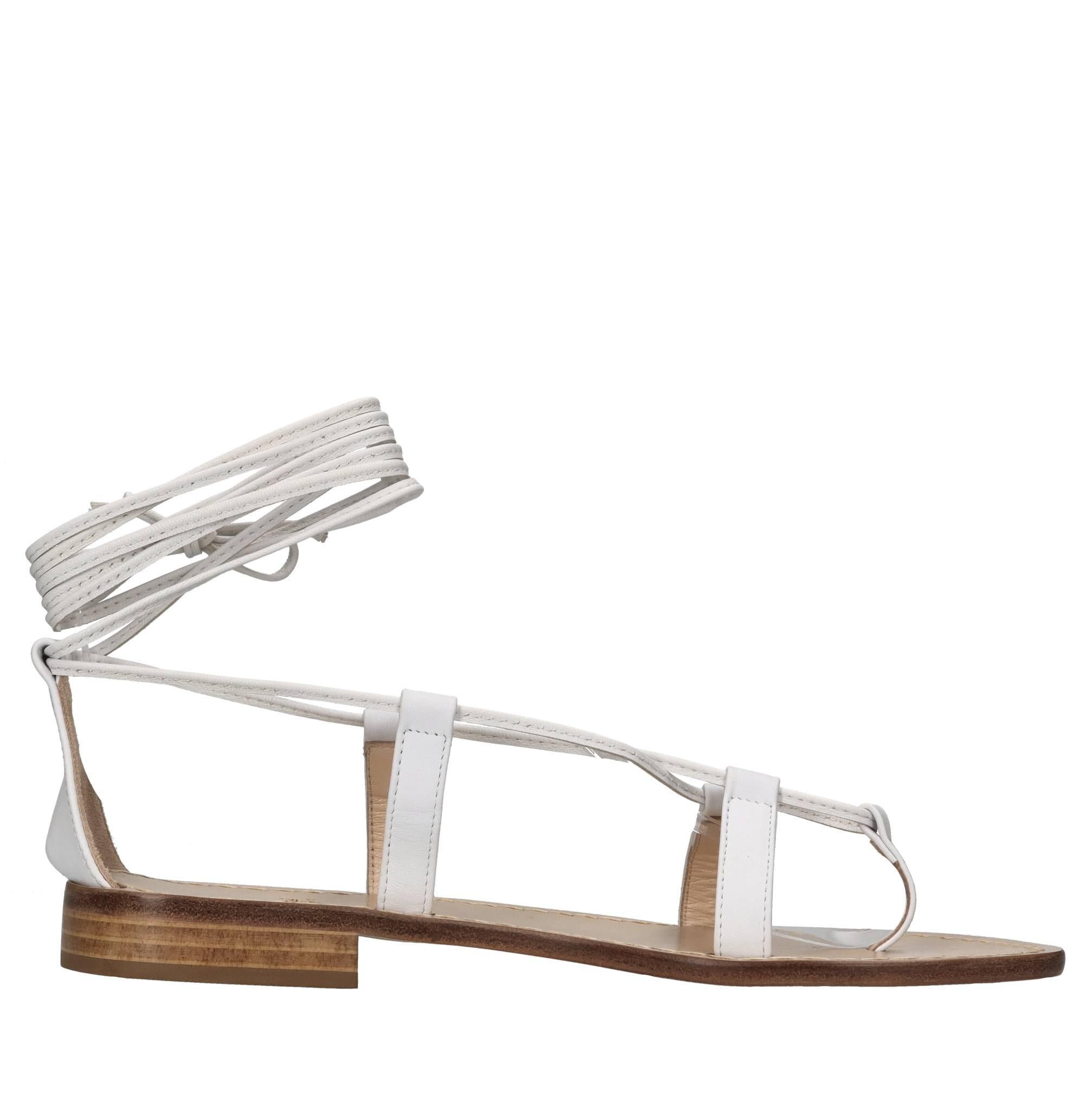 Sandali in pelle 