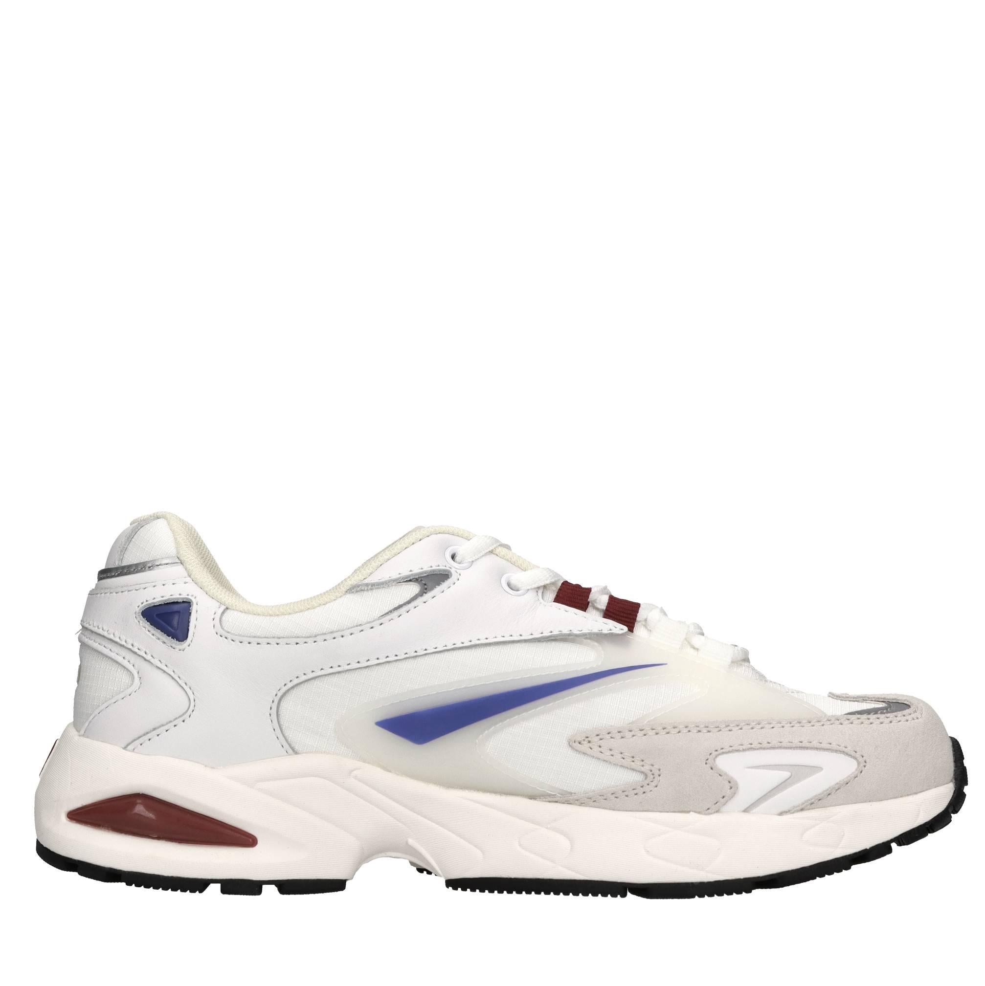Sneakers in pelle e tessuto 