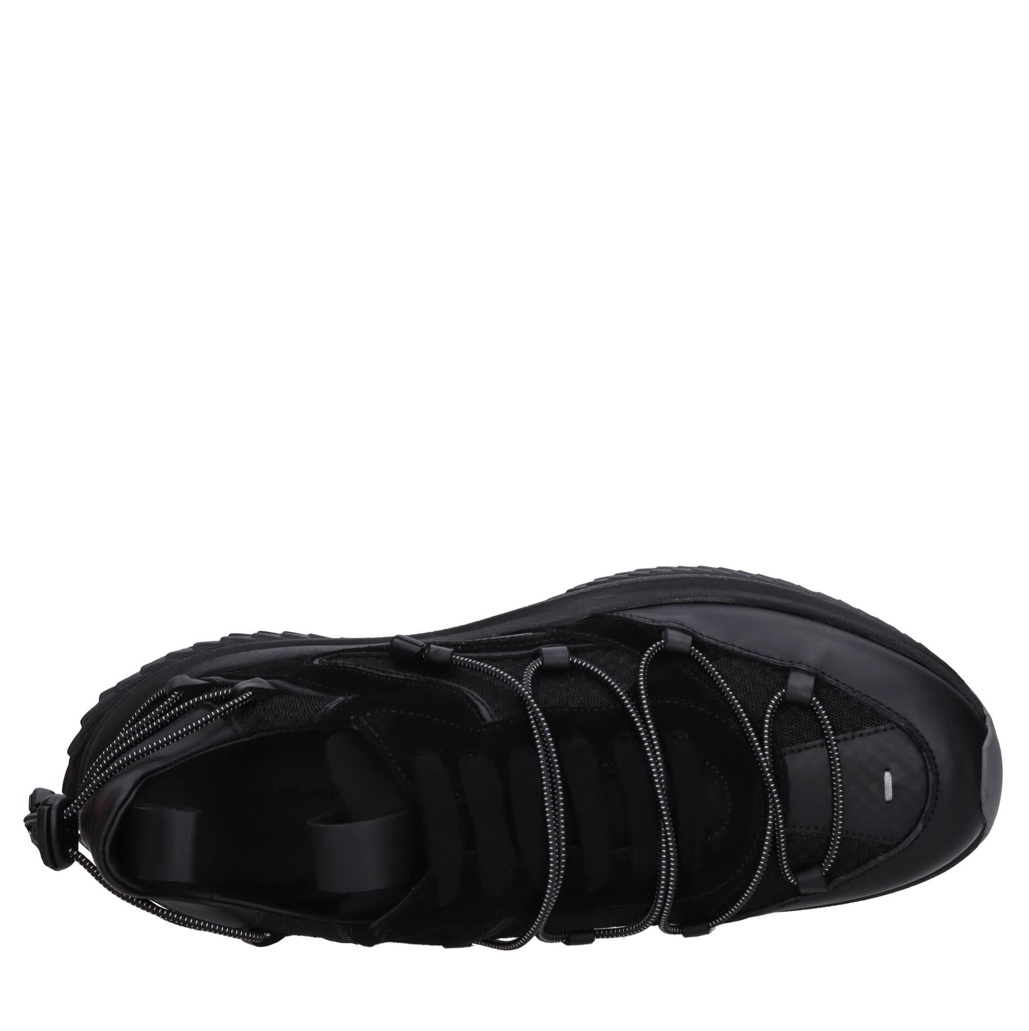 Sneakers in camoscio e pelle 