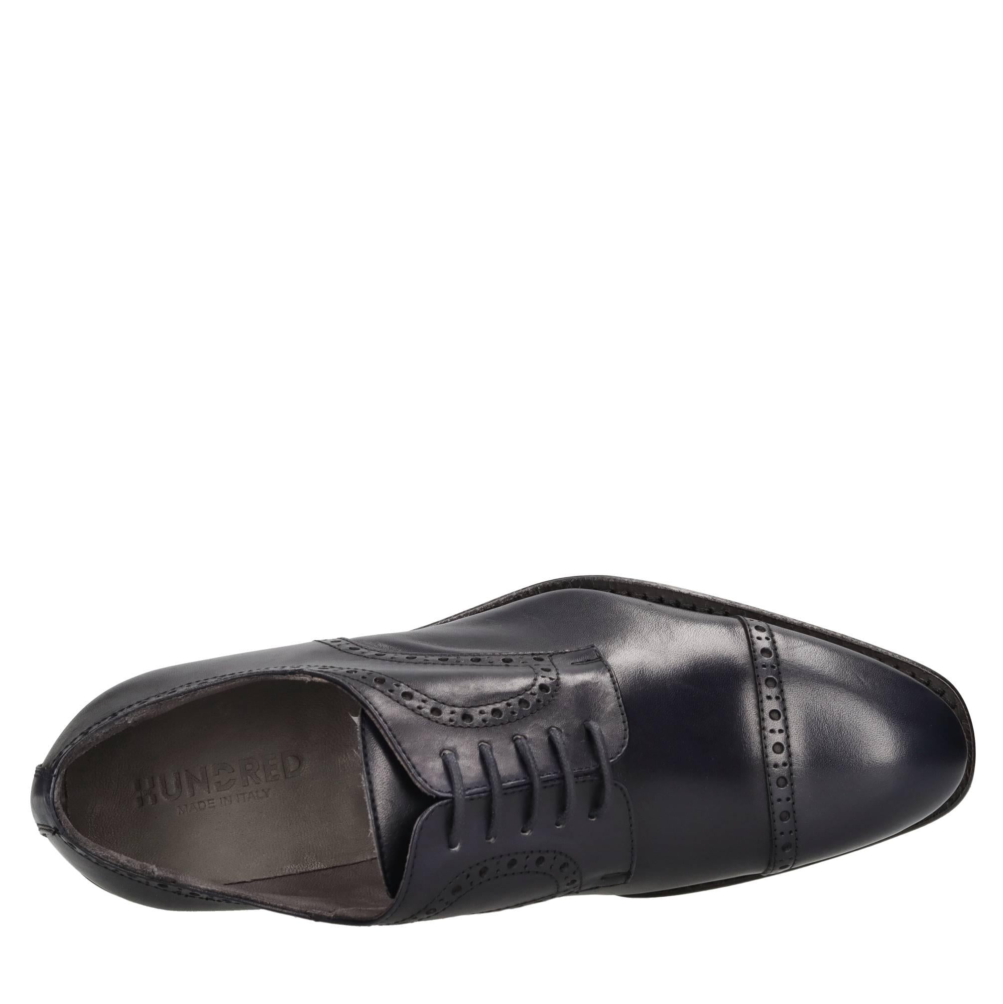 Stringate in pelle 