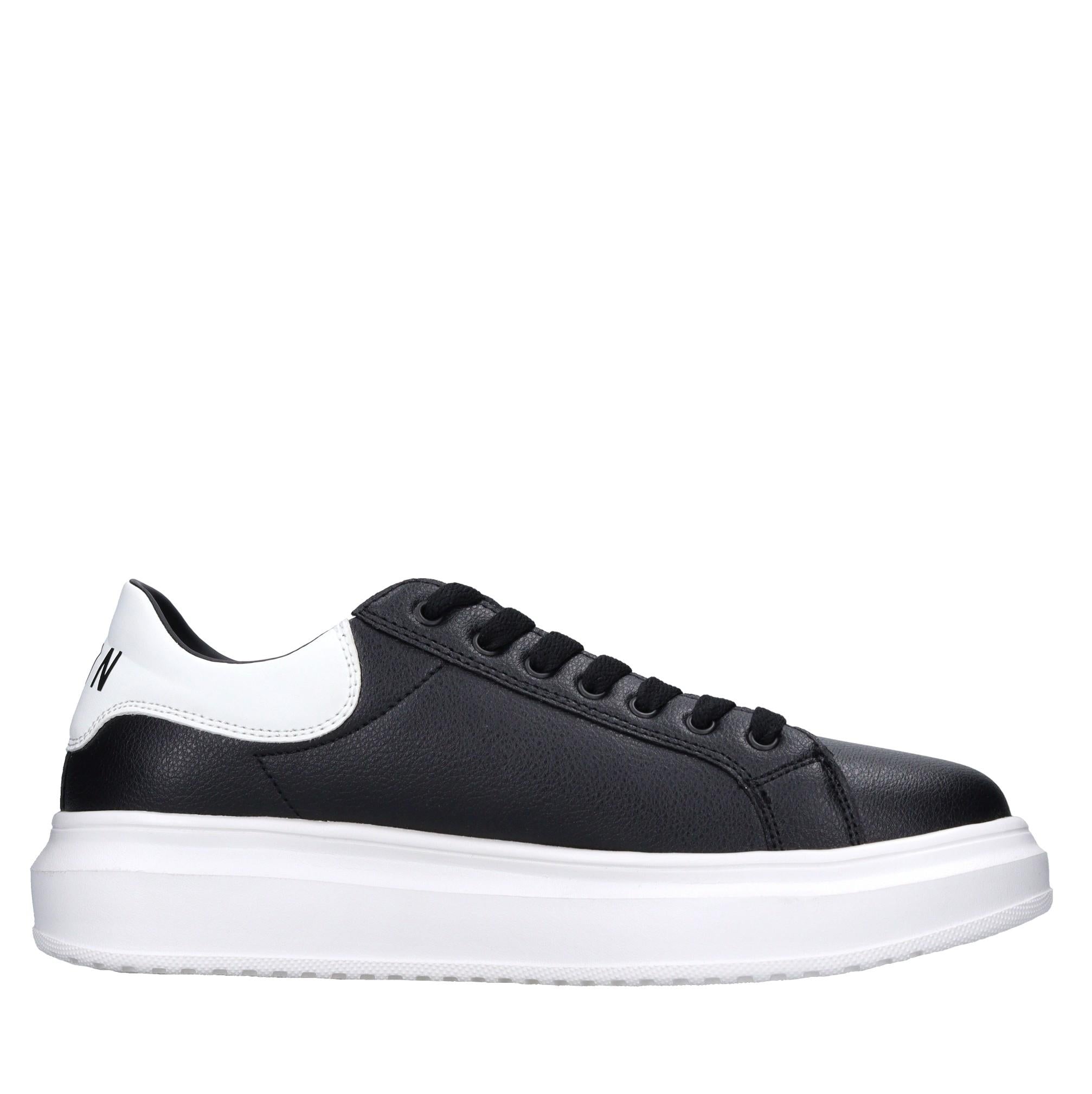 Sneakers in ecopelle 