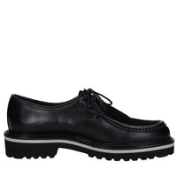 Stringate in pelle 