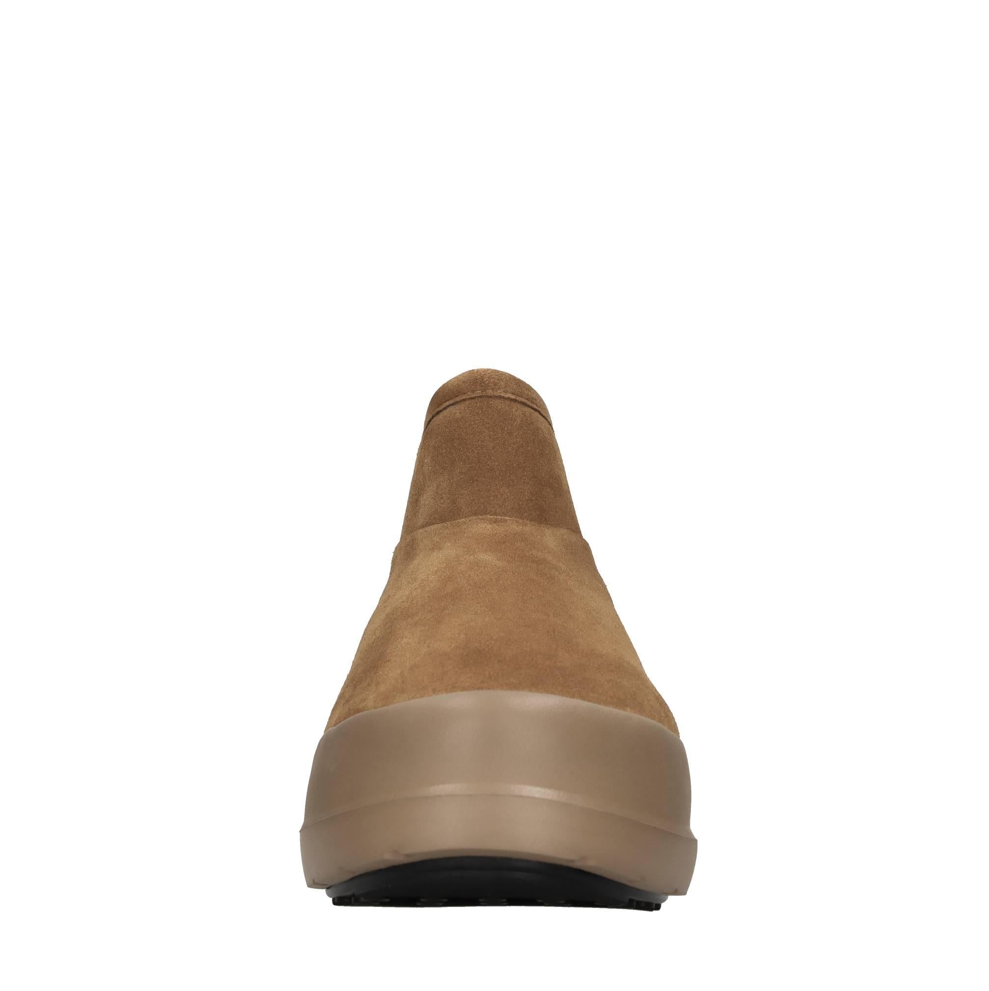 Moon Boot in camoscio 