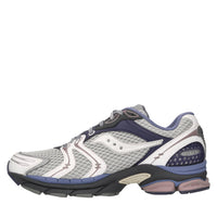 Sneakers in pelle e tessuto 