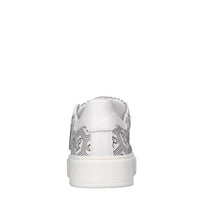 Sneakers in pelle 