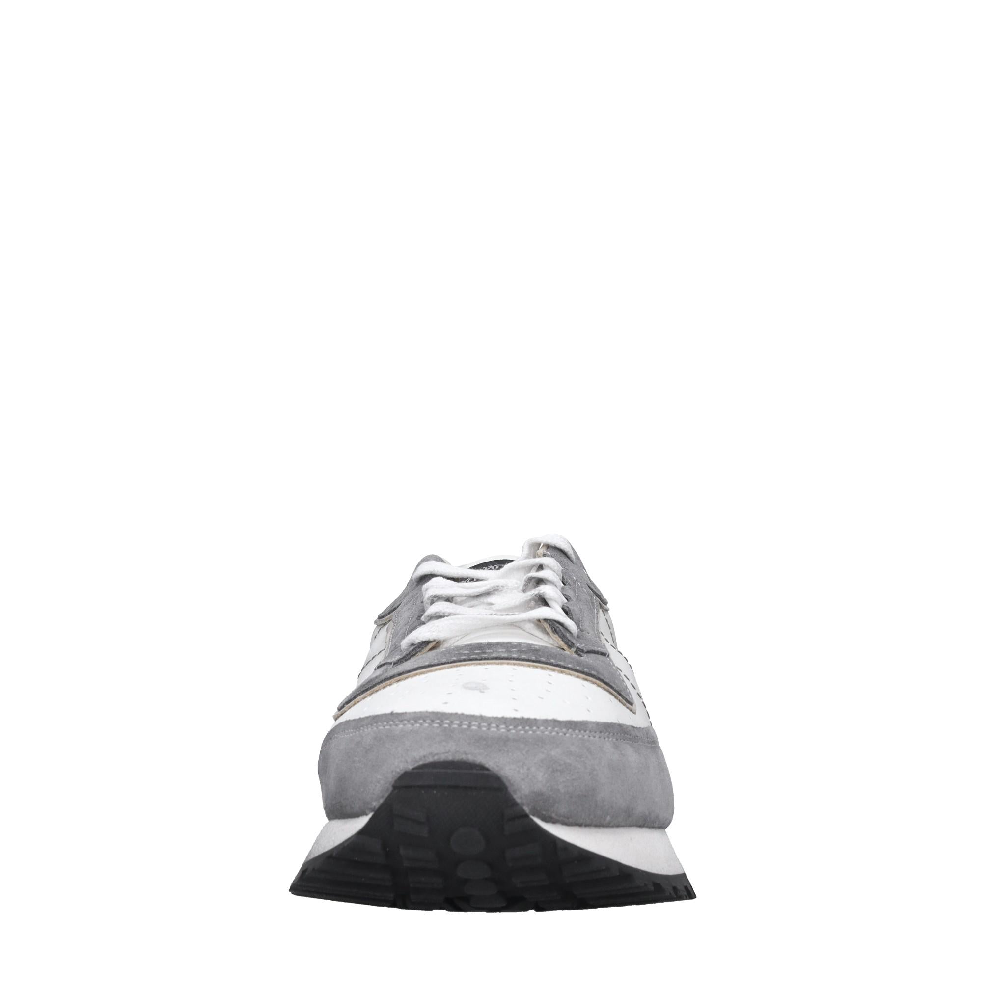 Sneakers in pelle 