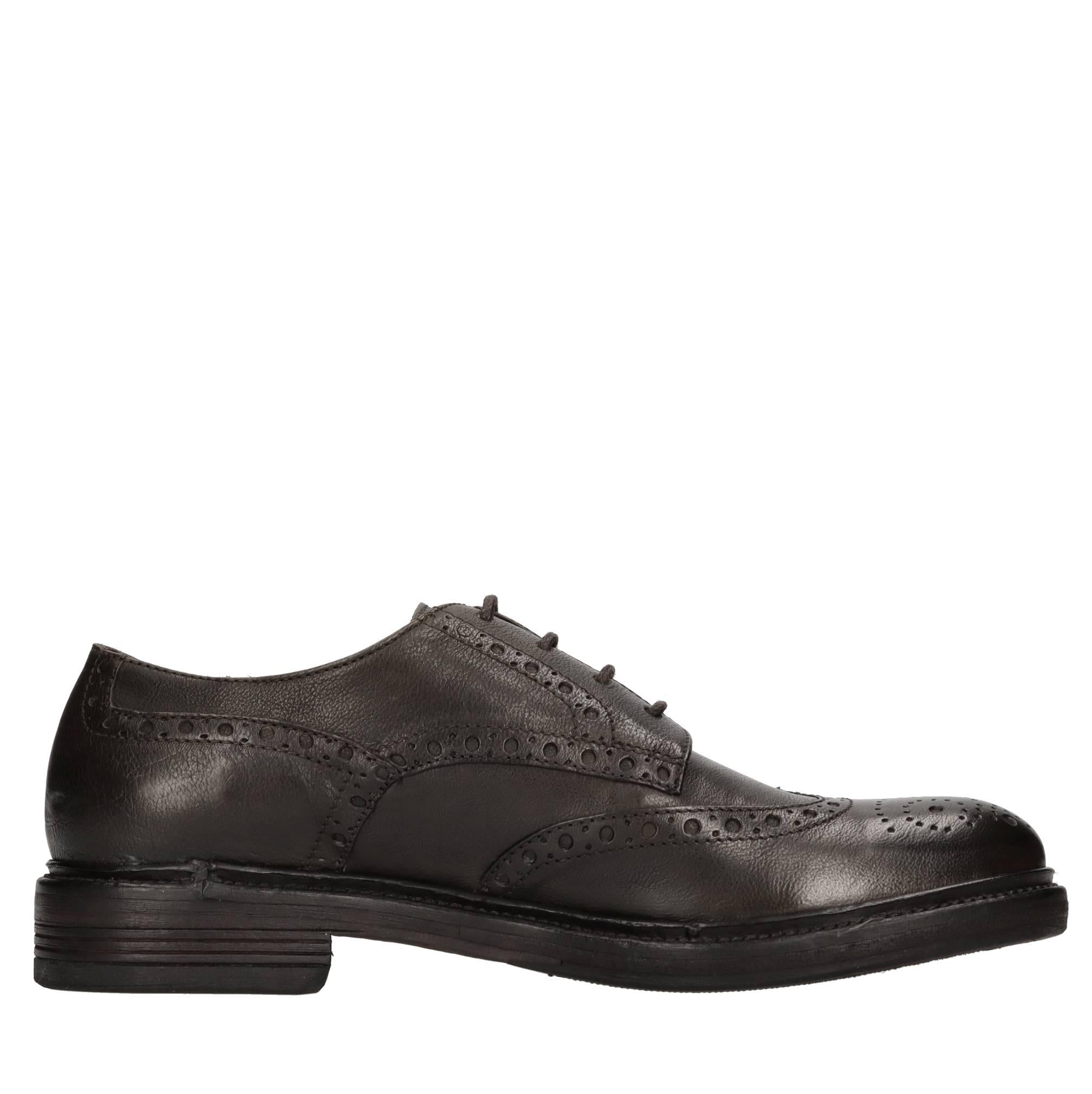Stringate in pelle 