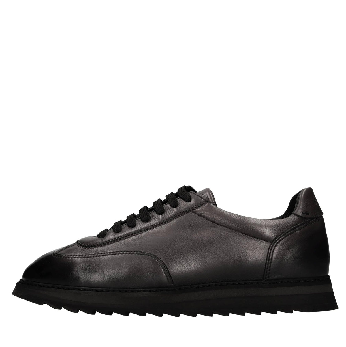Sneakers in pelle 
