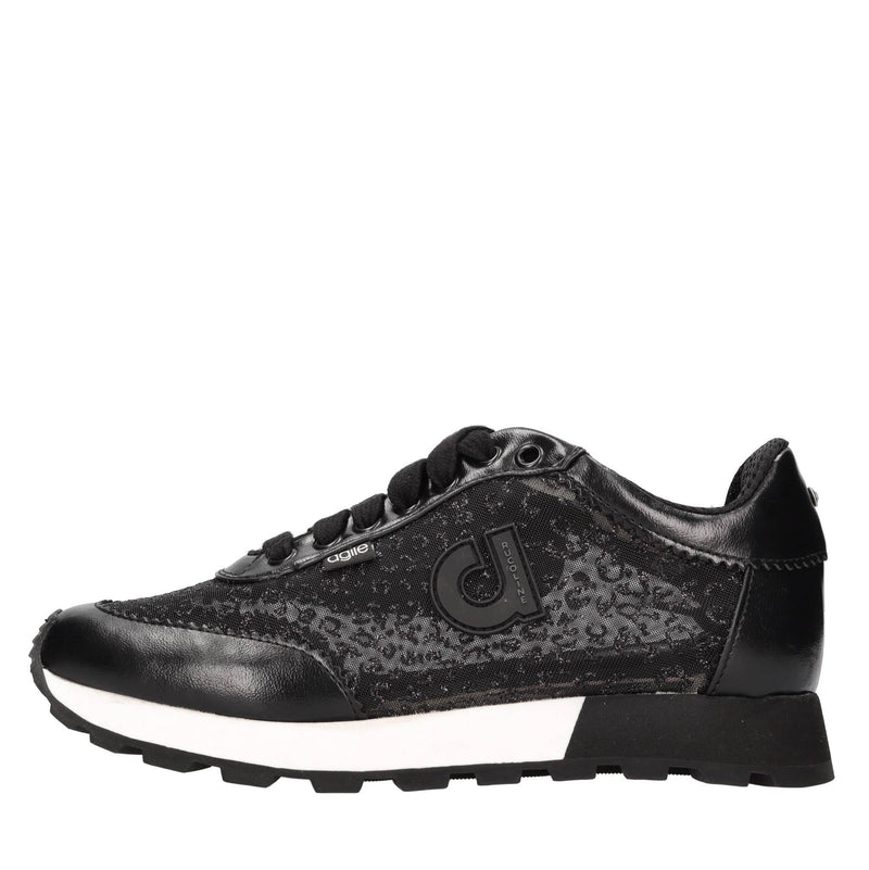Sneakers in tessuto 