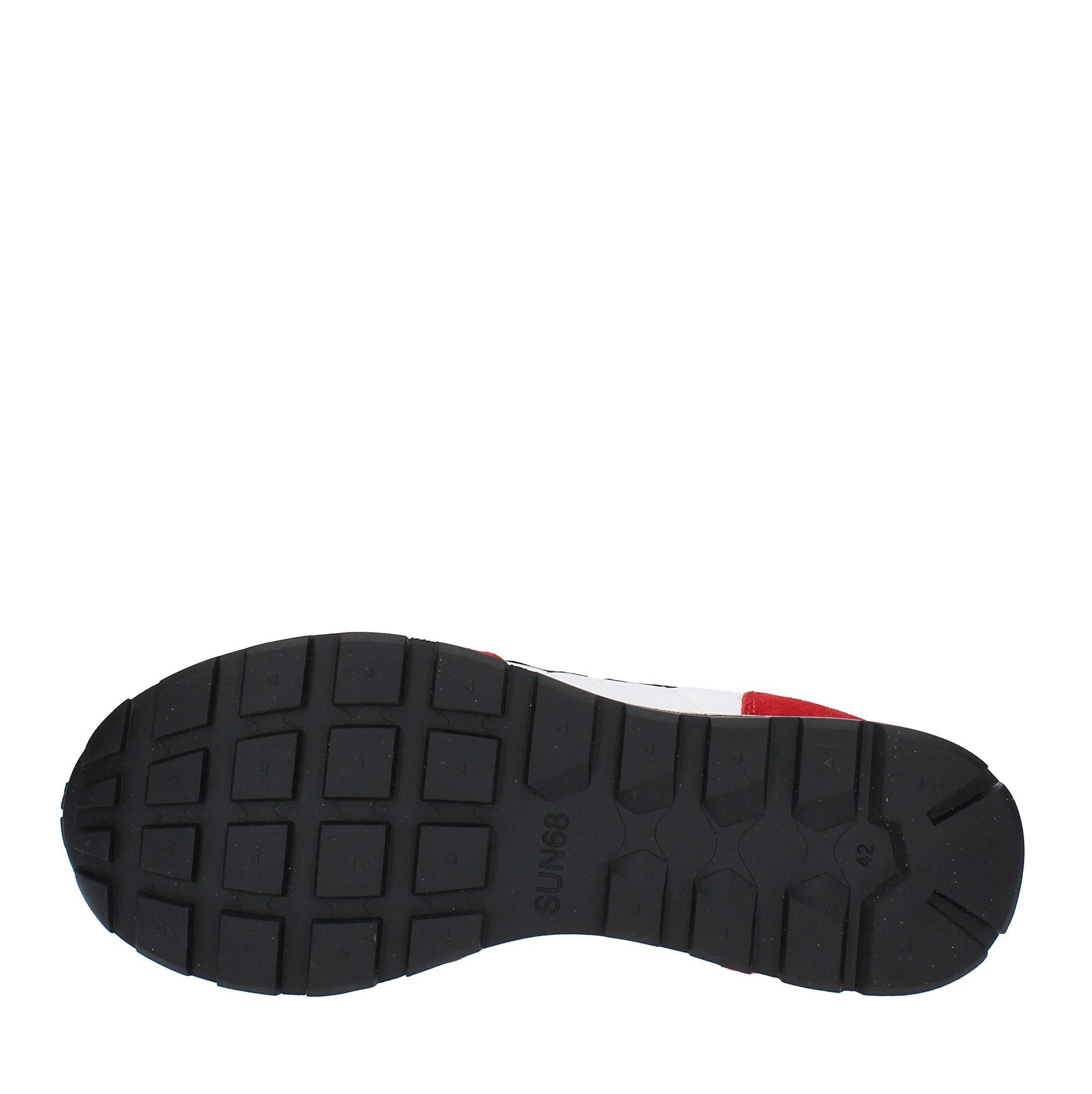 Sneakers in camoscio e tessuto 