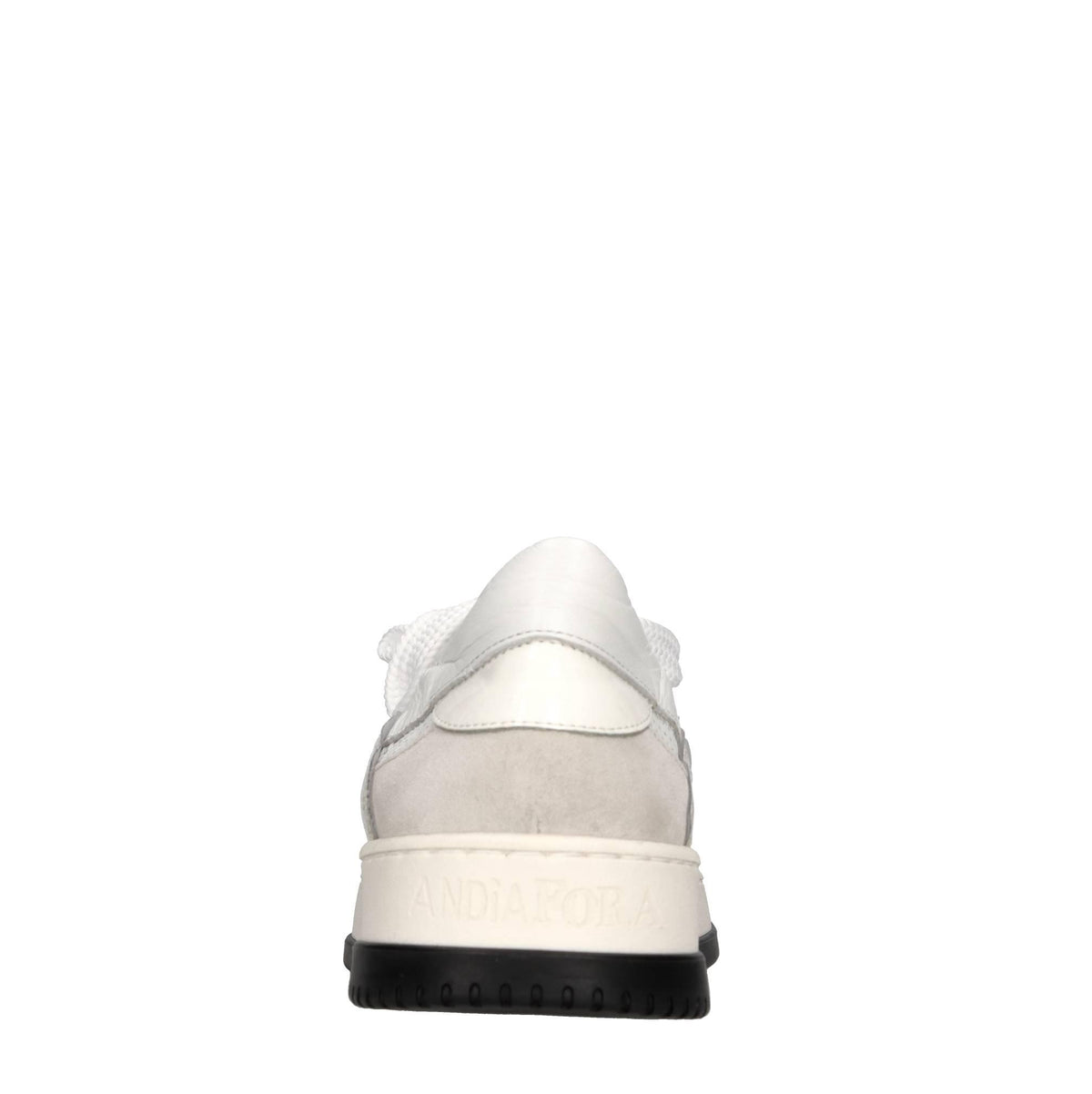 Sneakers in camoscio e pelle 