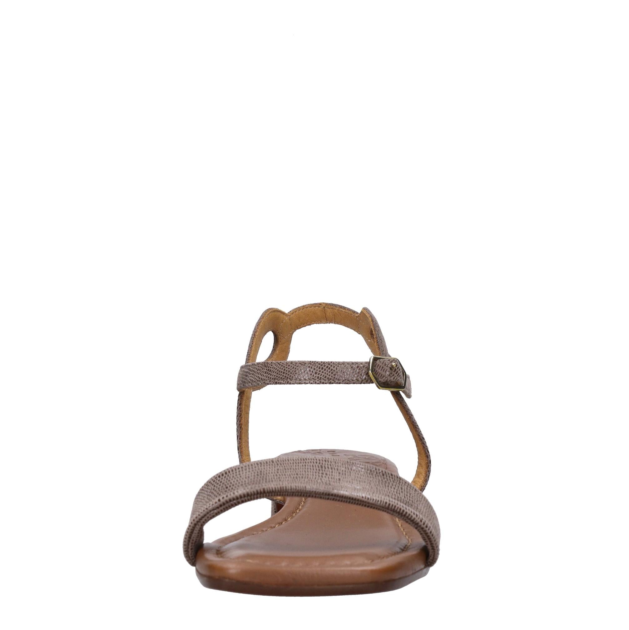 Sandali in pelle e camoscio 