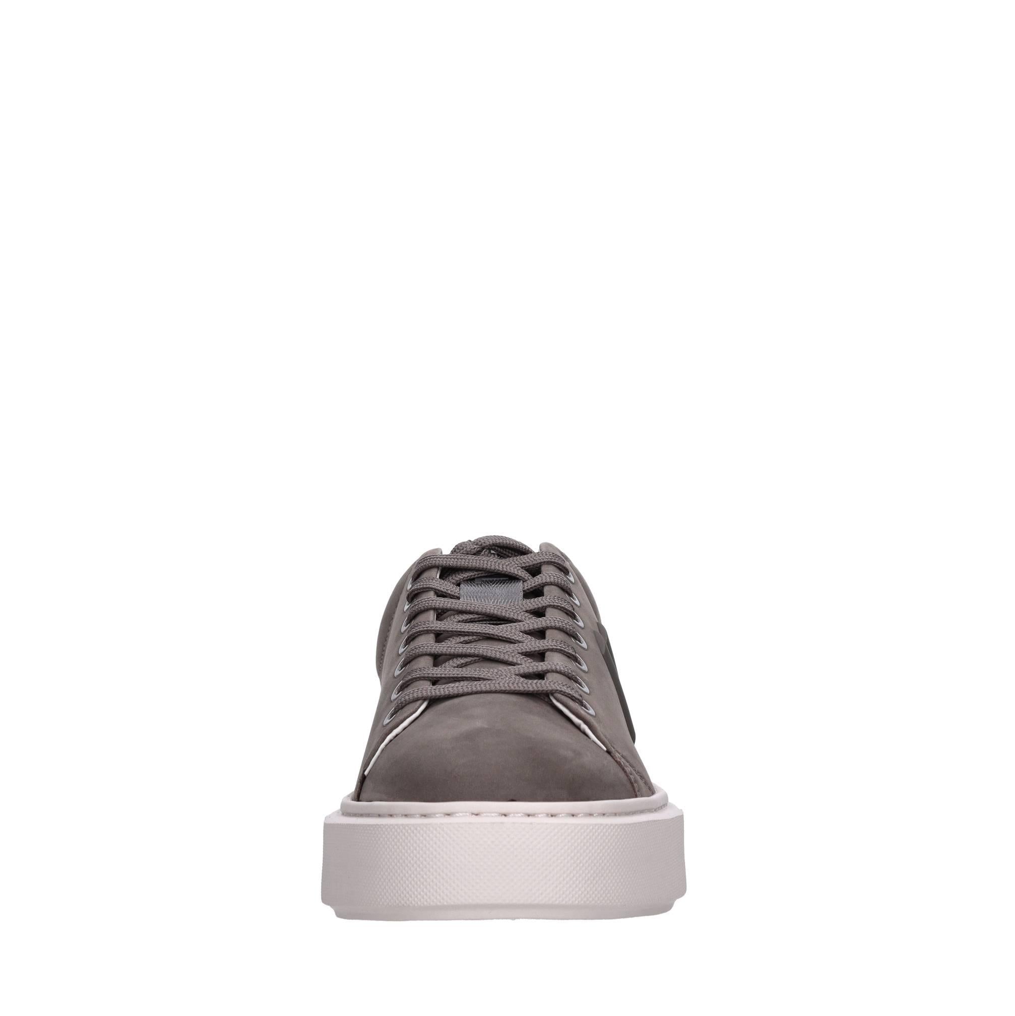 Sneakers in pelle 