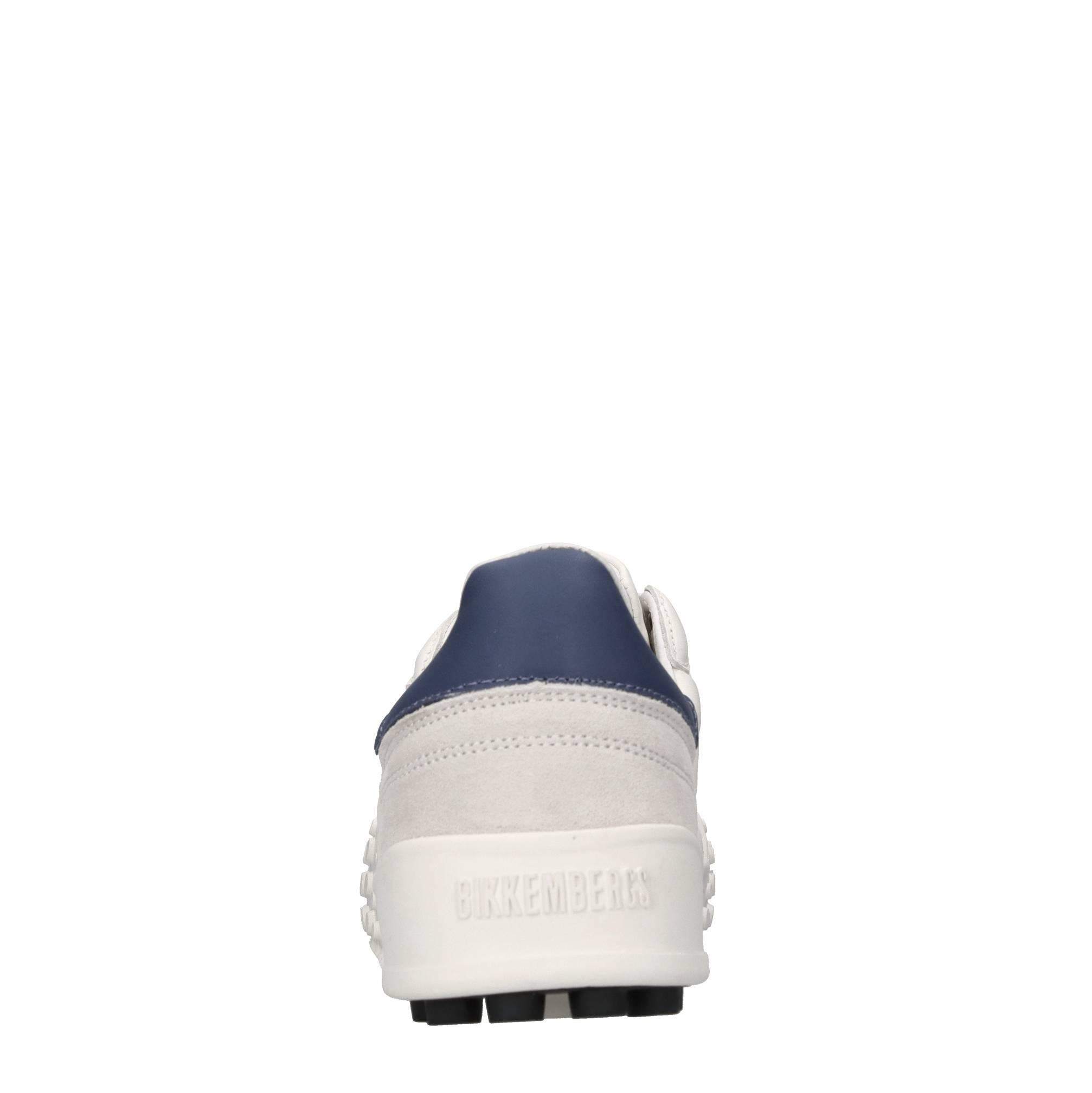 Sneakers in pelle 