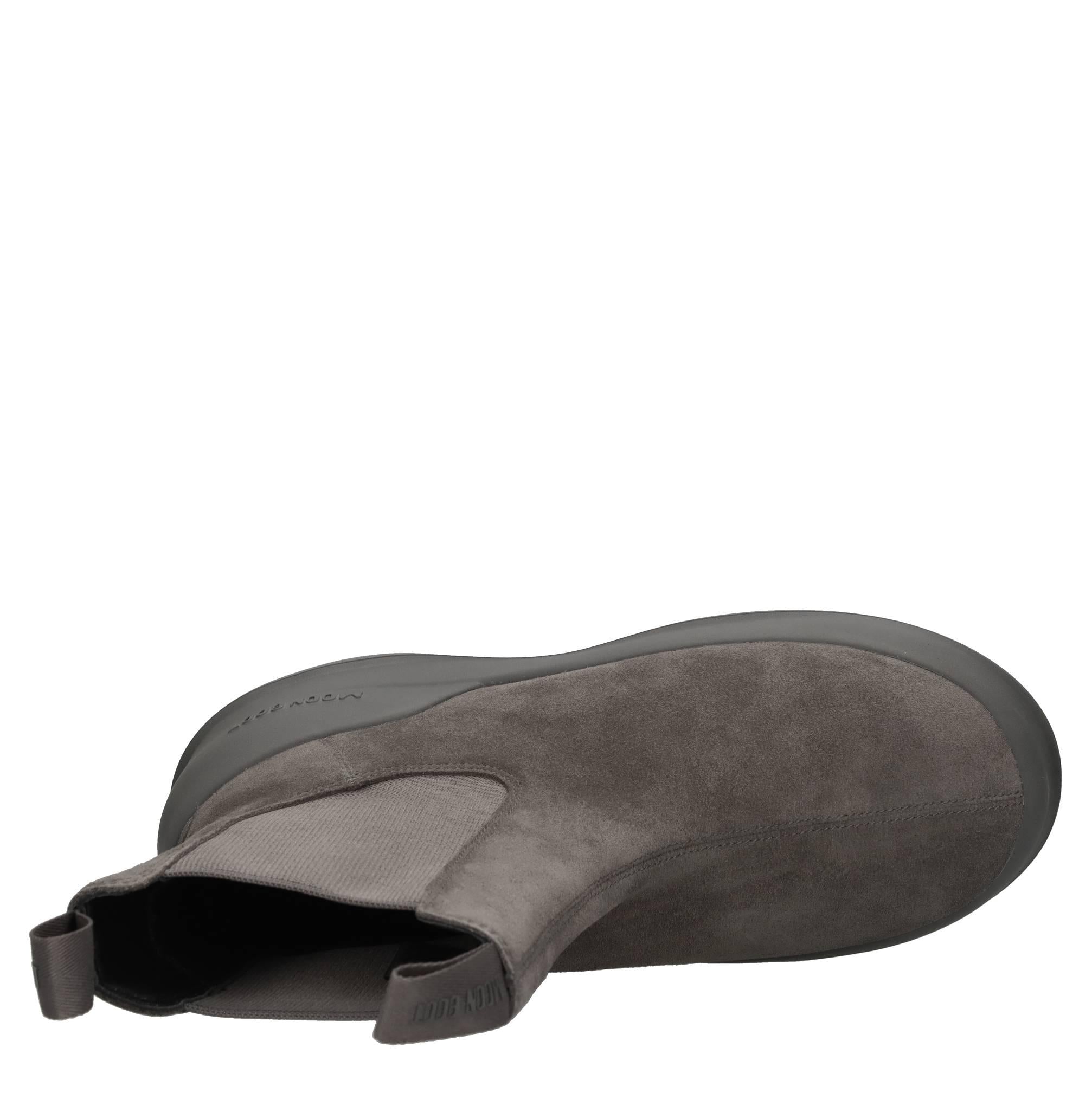 Moon Boot in camoscio 