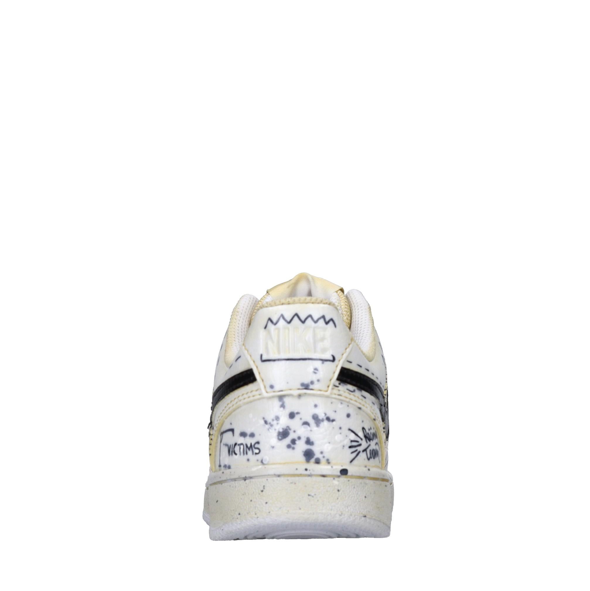 Sneakers in ecopelle e tessuto 