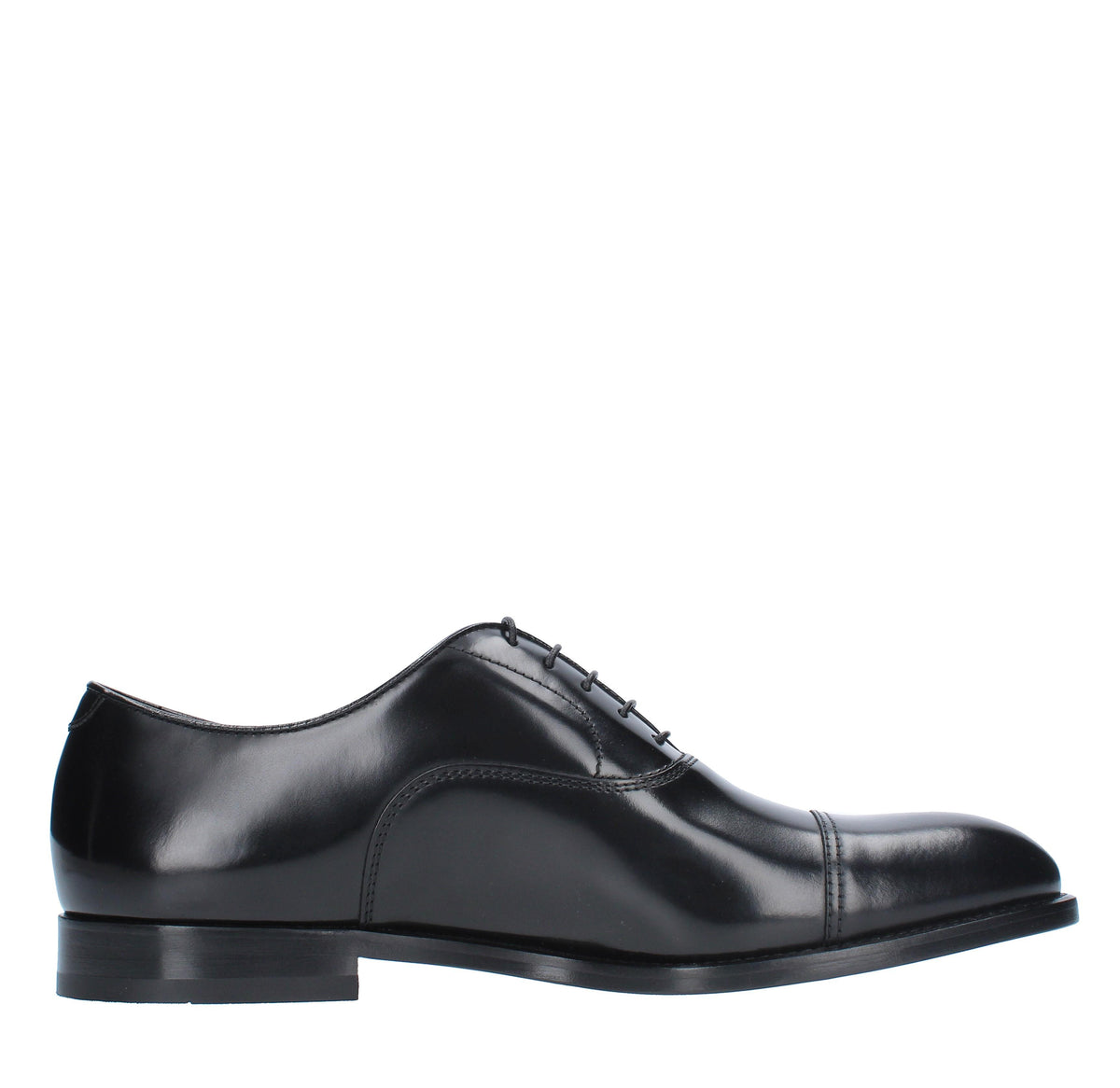 Stringate in pelle 