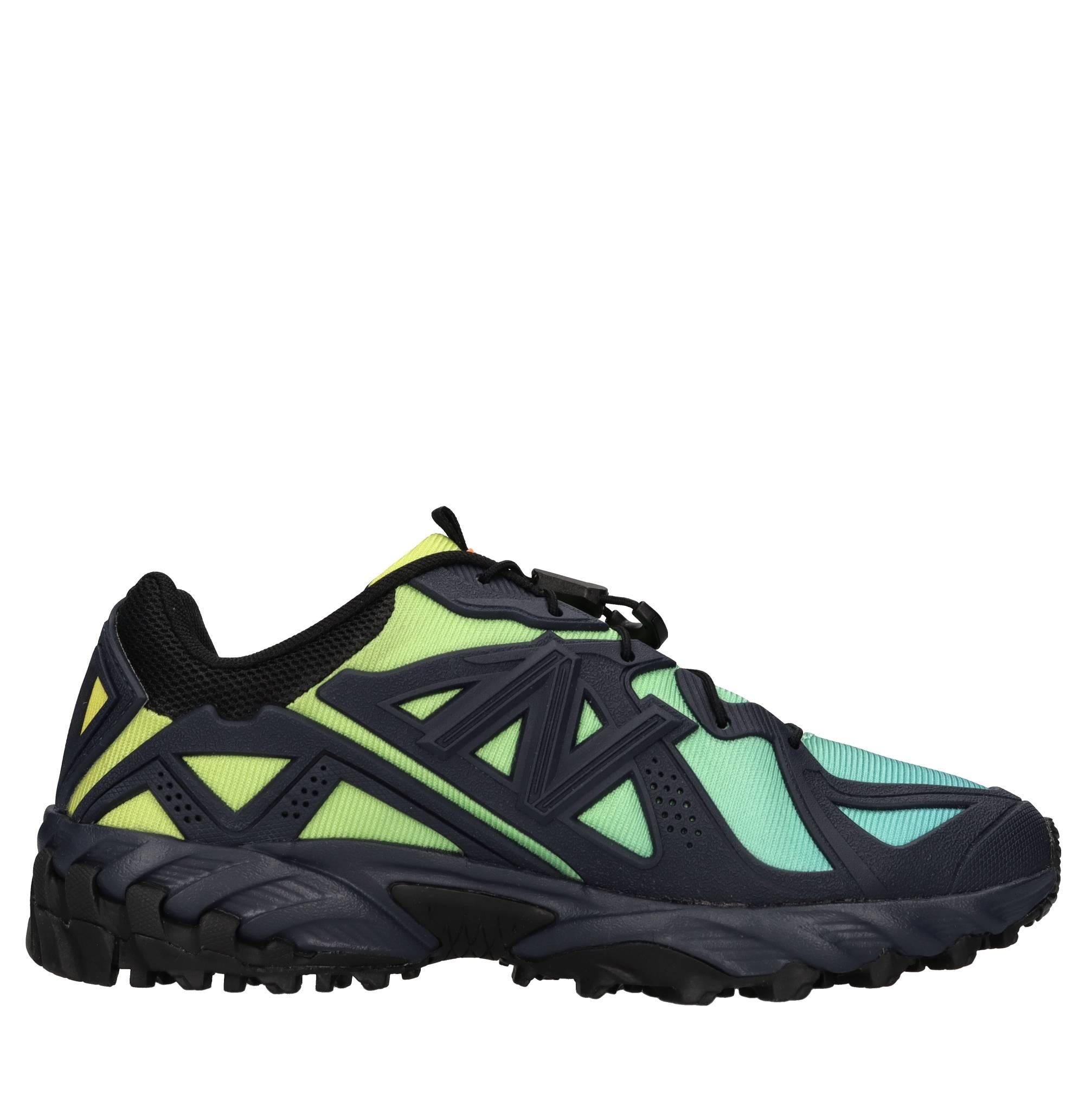 Sneakers in tessuto 