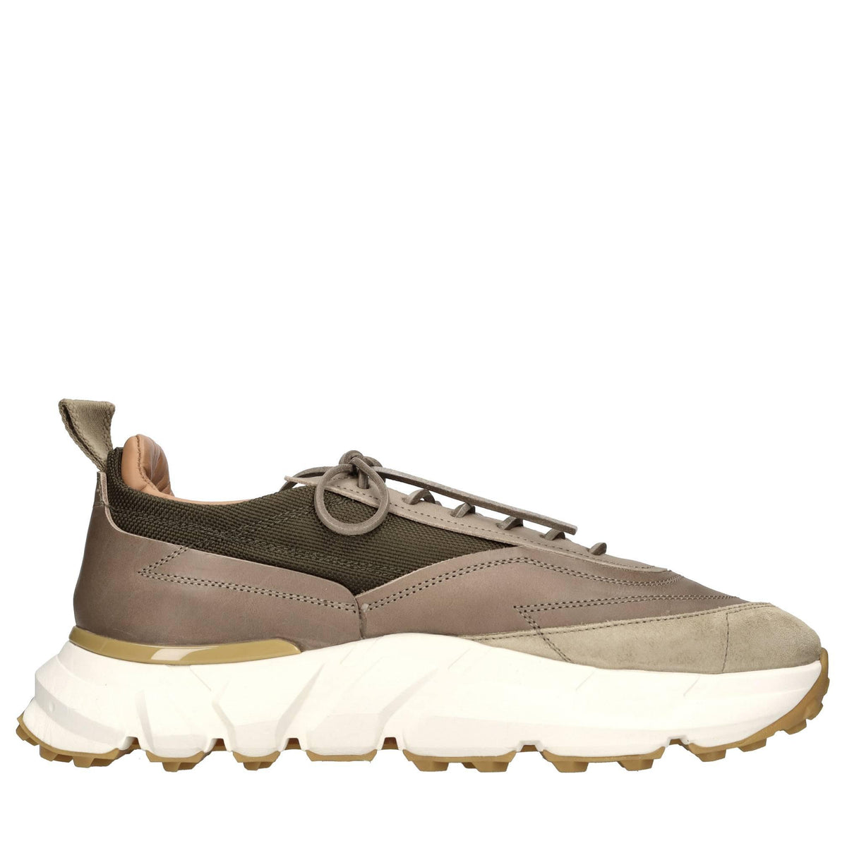 Sneakers in pelle e tessuto 