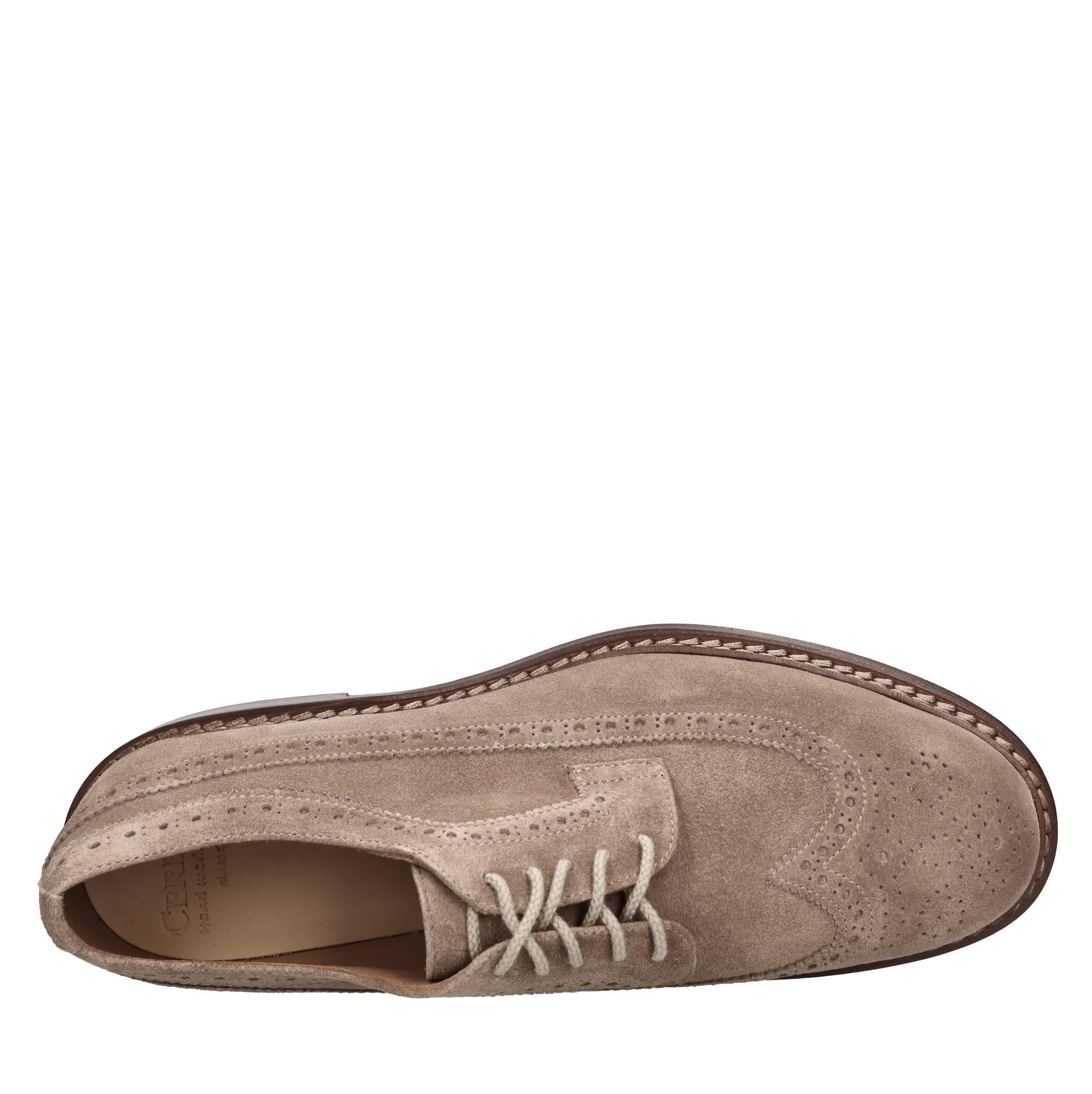 Stringate in camoscio 
