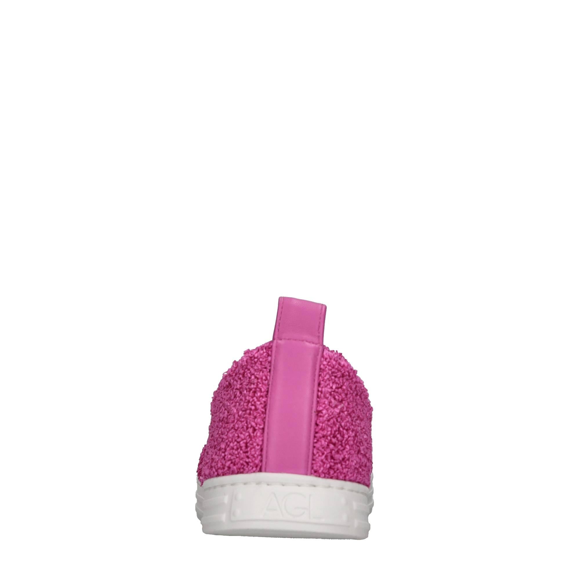 Slip on in rafia 