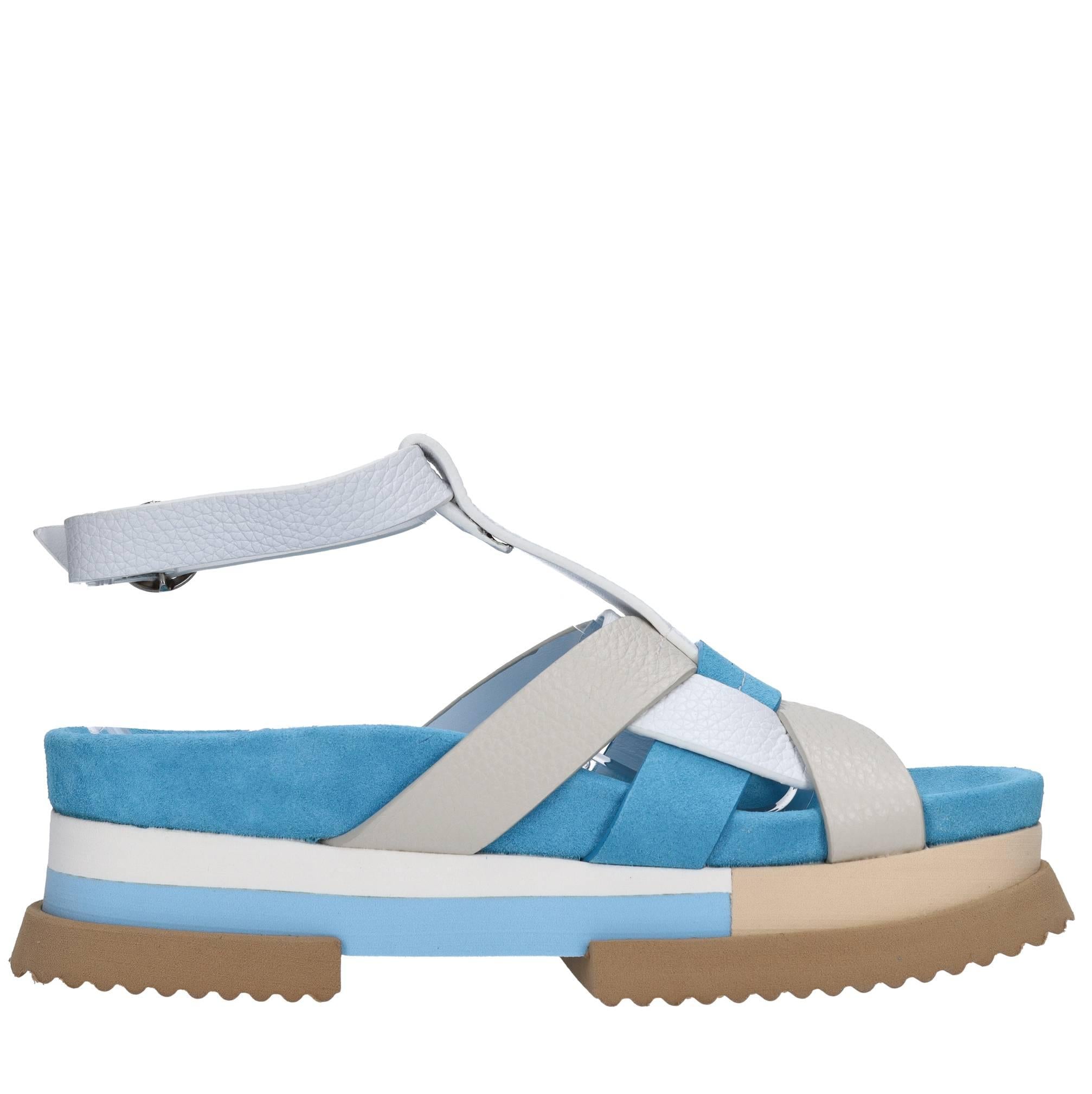 Sandali in pelle e camoscio 